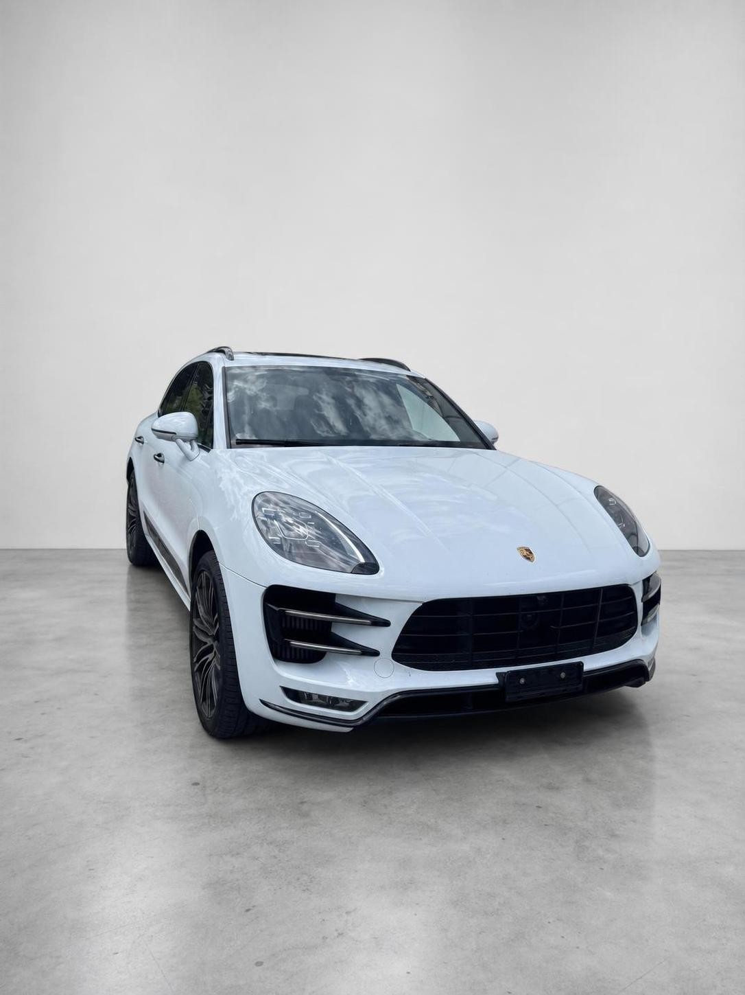 PORSCHE Macan Turbo Performance PDK