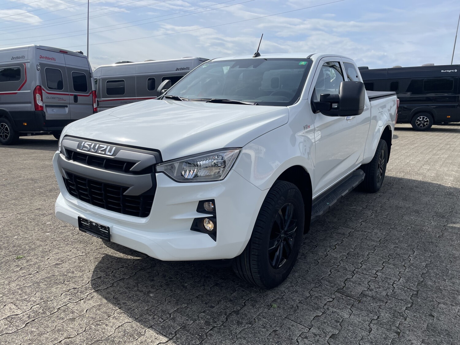 ISUZU D-Max Space 1.9 DDi N 60BB 4x4-image-1