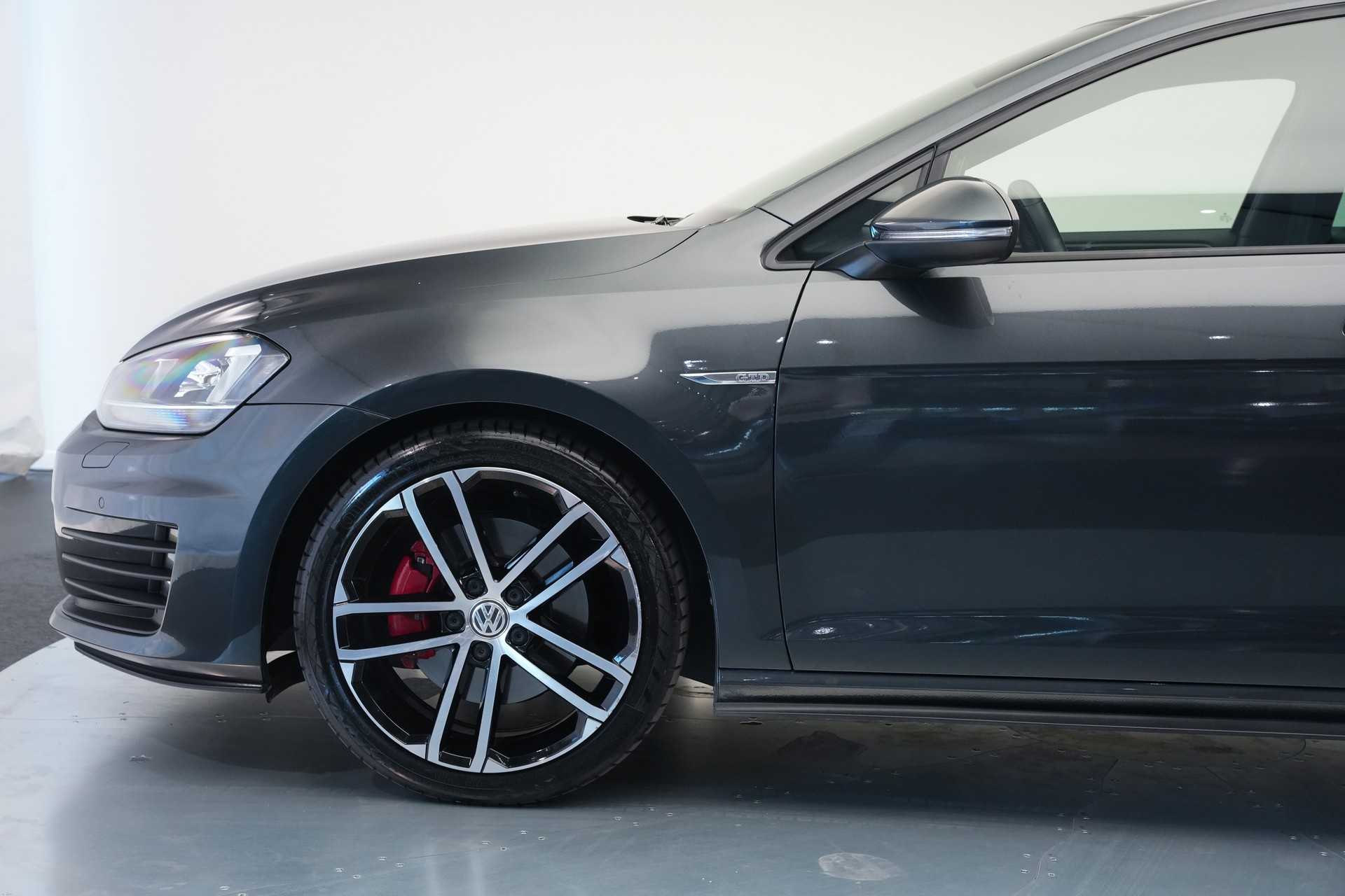 VW Golf 2.0 TDI GTD DSG *CH-Fahrzeug*-image-31
