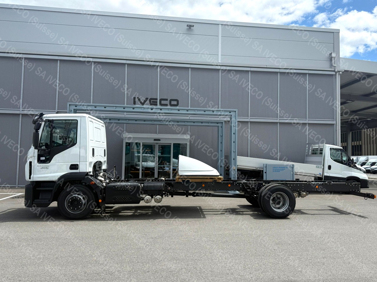 IVECO ML140E28/FP-image-6