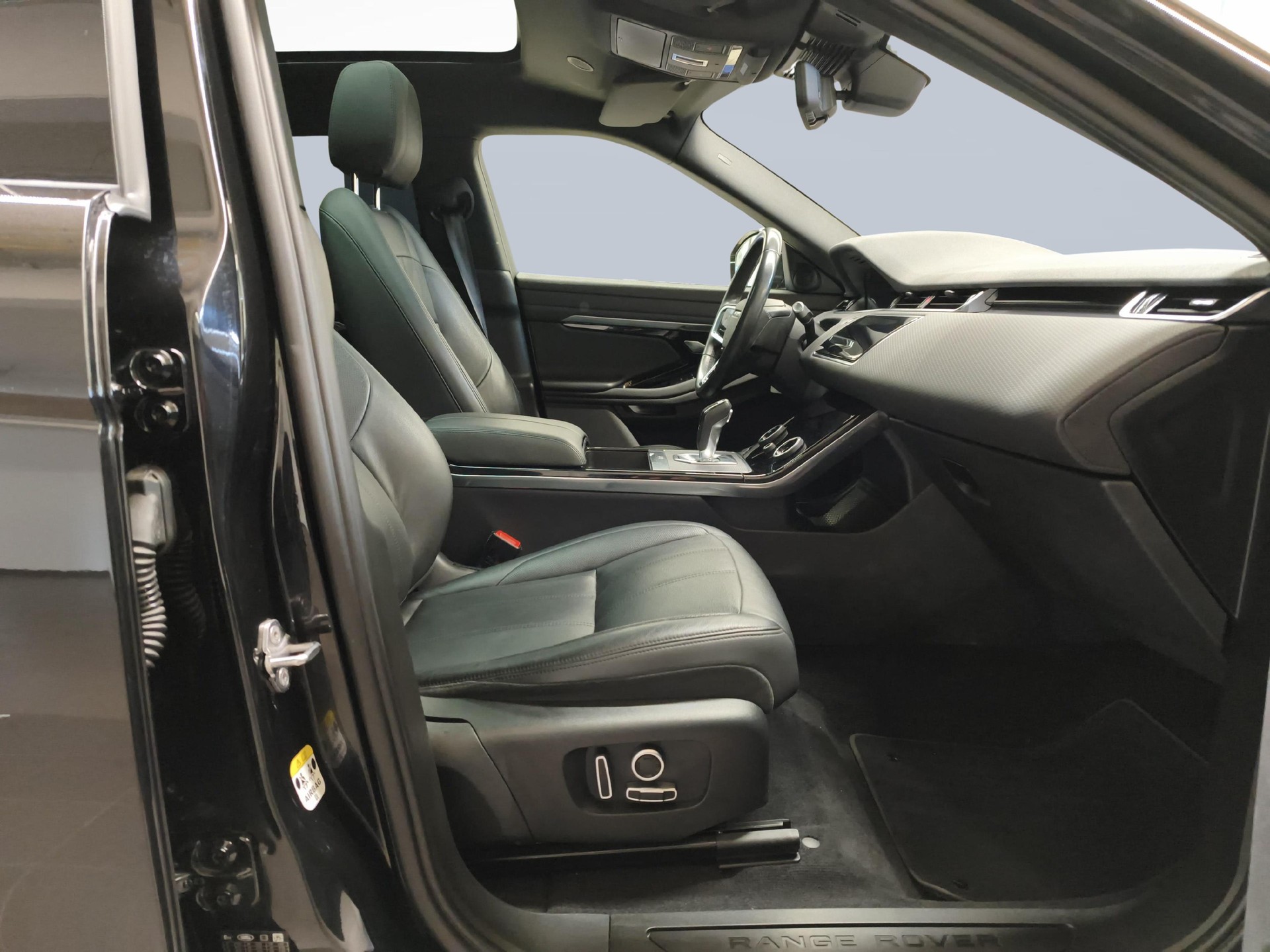 LAND ROVER Range Rover Evoque 2.0 D 165 S-image-9