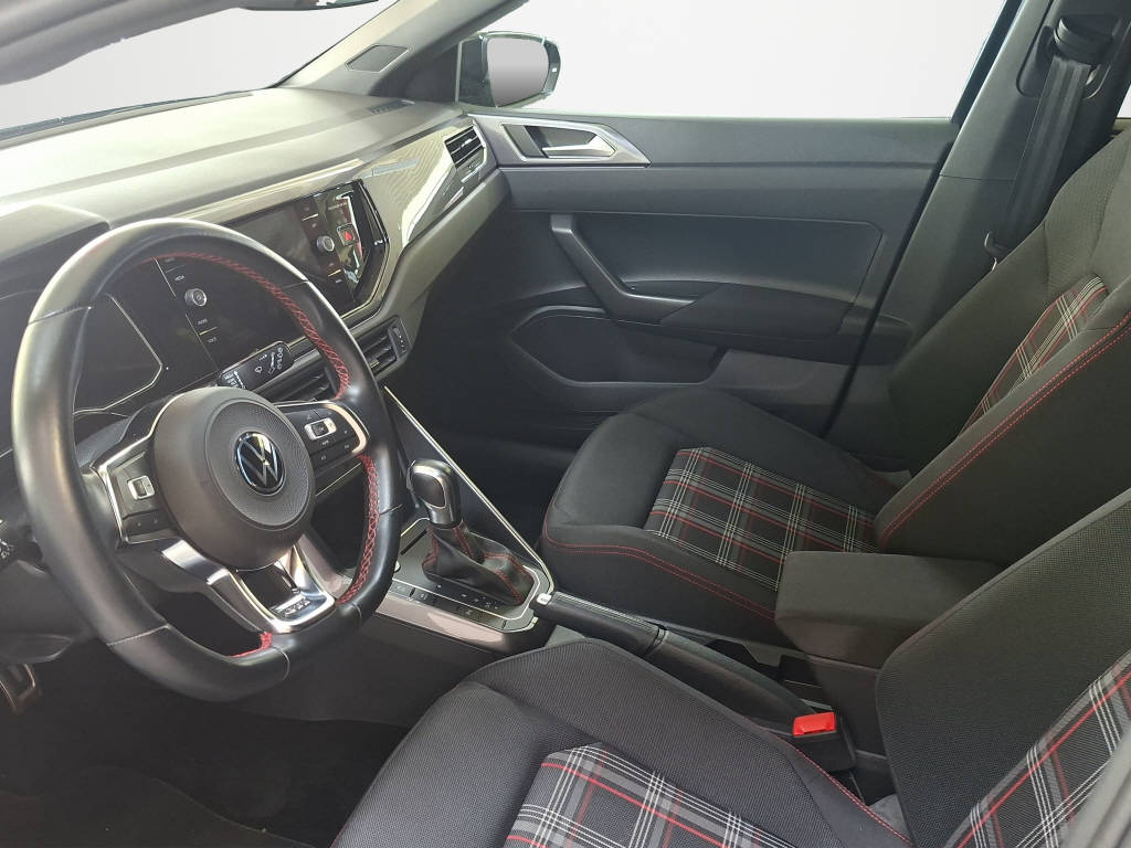 VW Polo 2.0 TSI GTI DSG-image-4