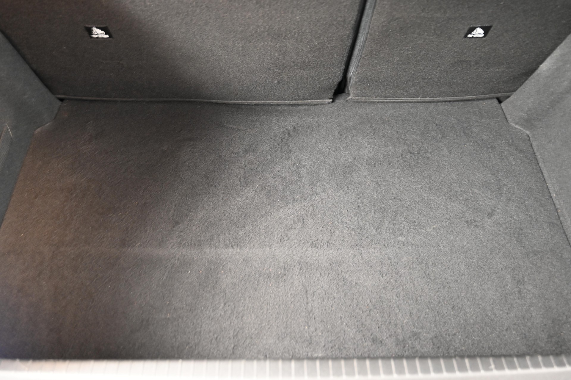 PEUGEOT 208 e-Active Pack-image-16