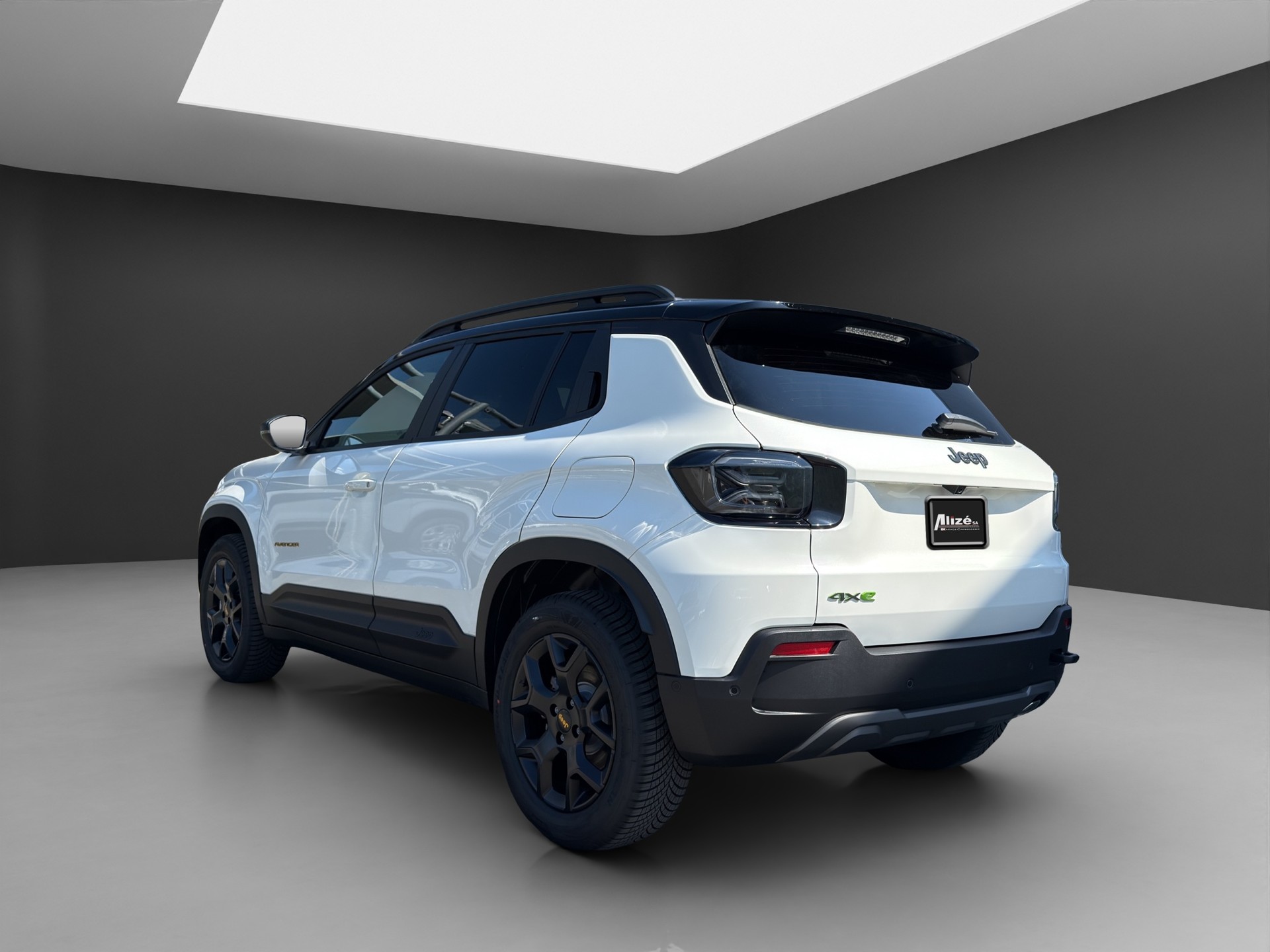 JEEP Avenger 1.2 Turbo MHEV The North Face Sky 4xe-image-4