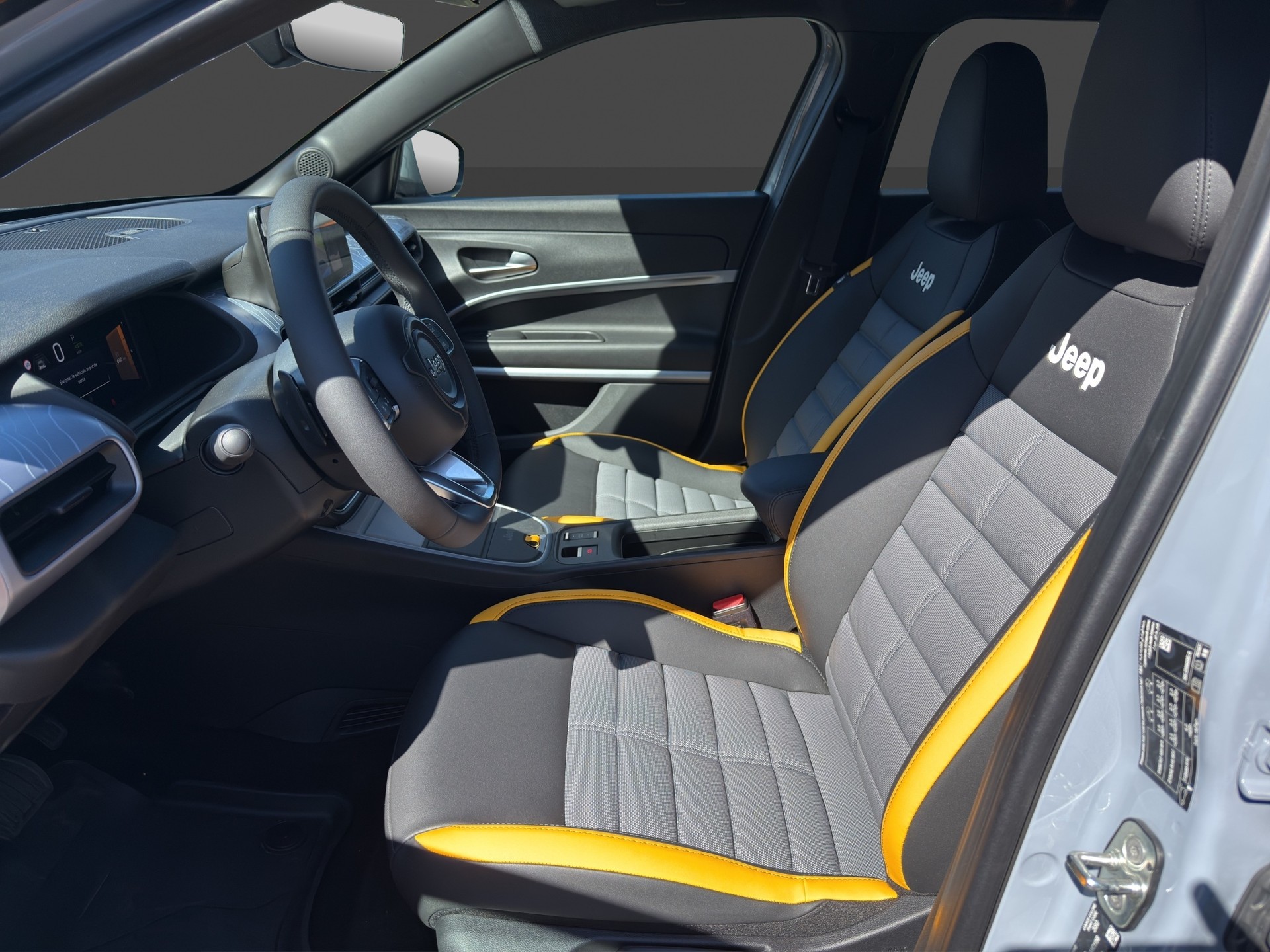 JEEP Avenger 1.2 Turbo MHEV The North Face Sky 4xe-image-12