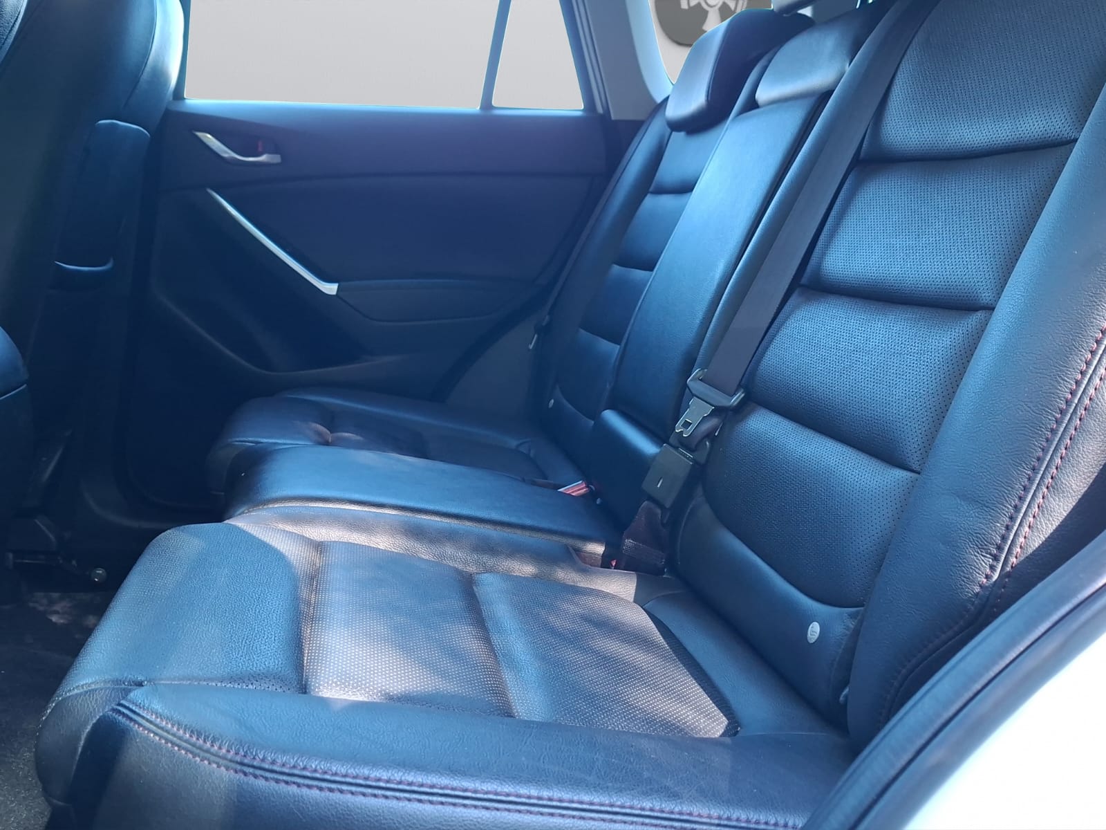 MAZDA CX-5 2.2 D HP Revolution AWD Automatic-image-9