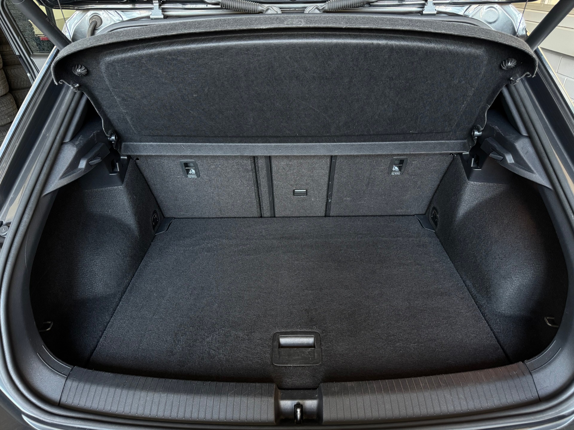 VW T-Roc 2.0 TSI Sport DSG 4Motion-image-14