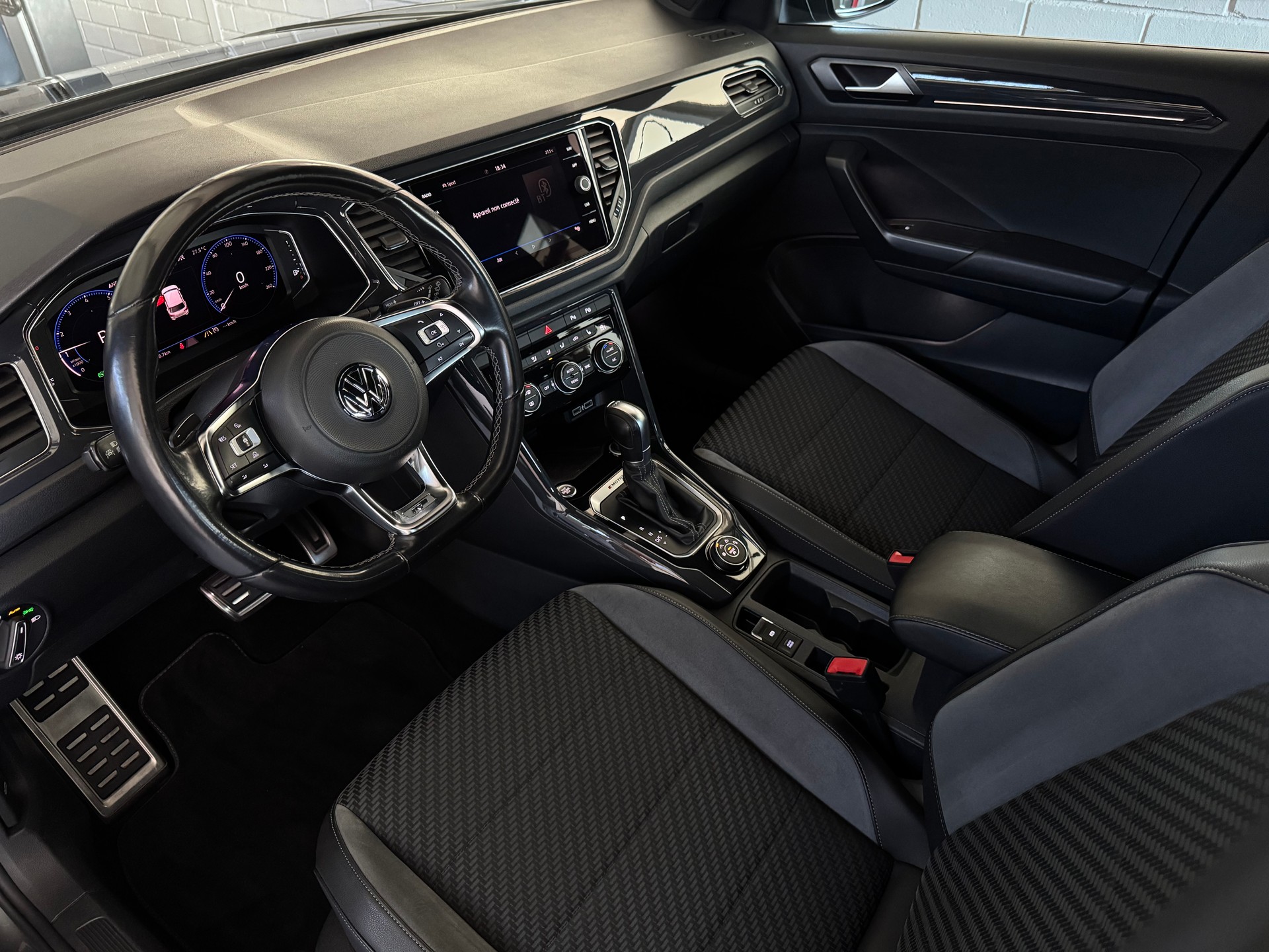 VW T-Roc 2.0 TSI Sport DSG 4Motion-image-4