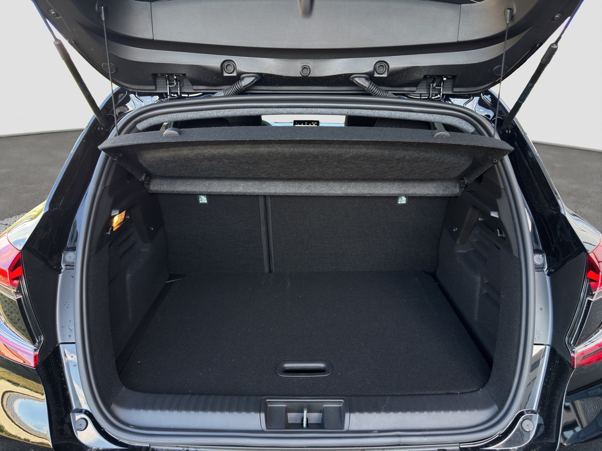 MITSUBISHI ASX 1.8 HEV Intense-image-19