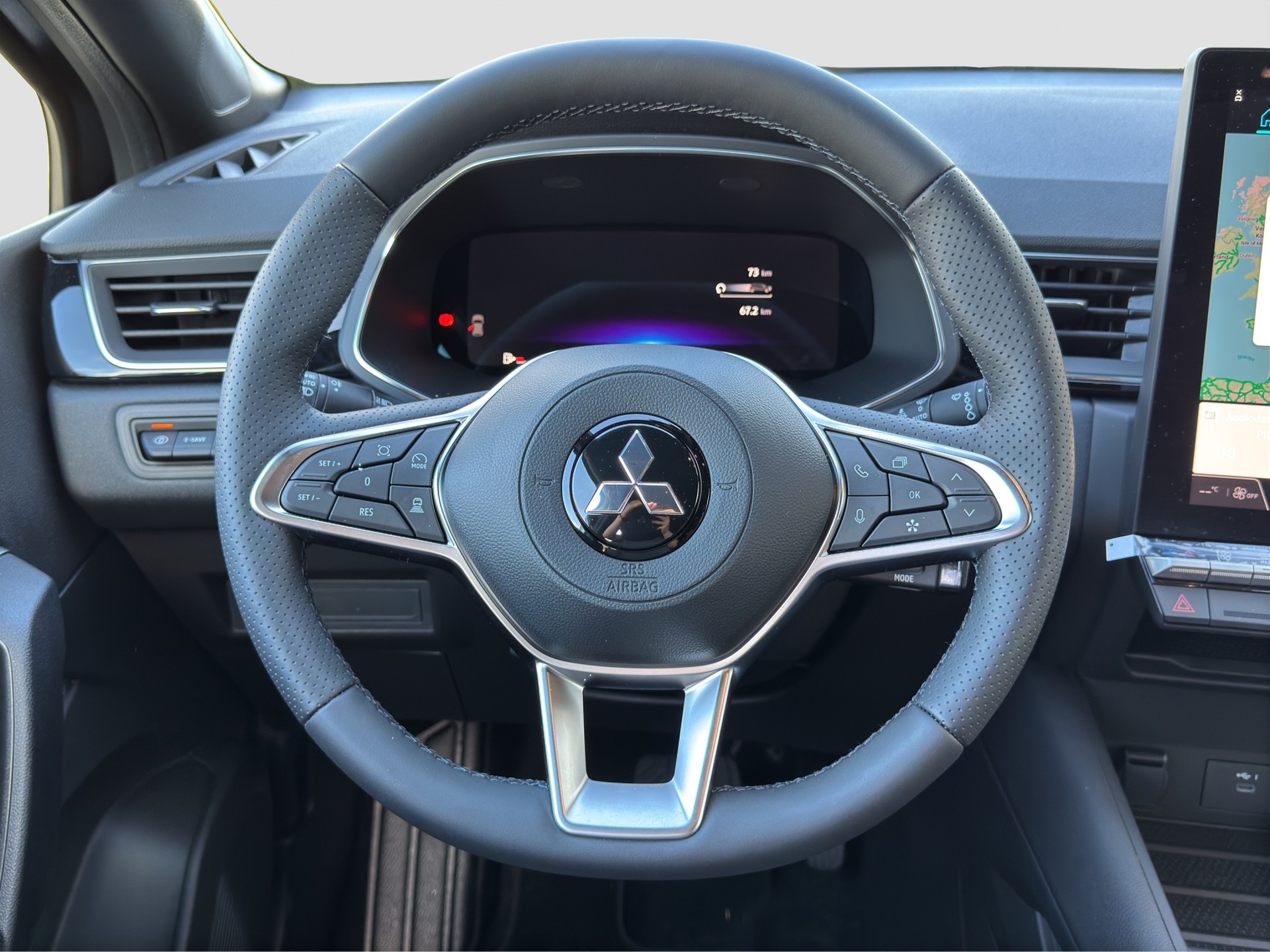 MITSUBISHI ASX 1.8 HEV Intense-image-10