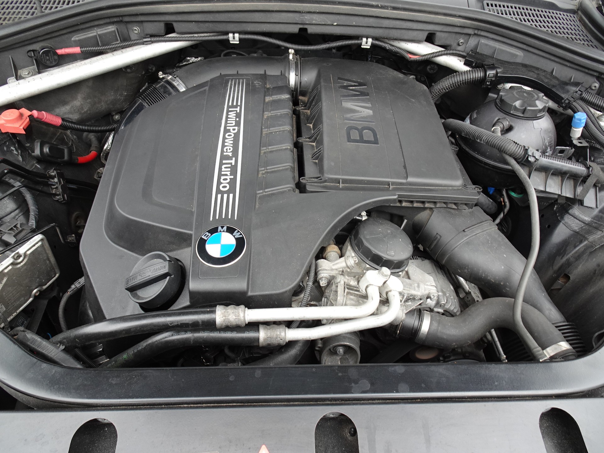 BMW 20i xDrive-image-5