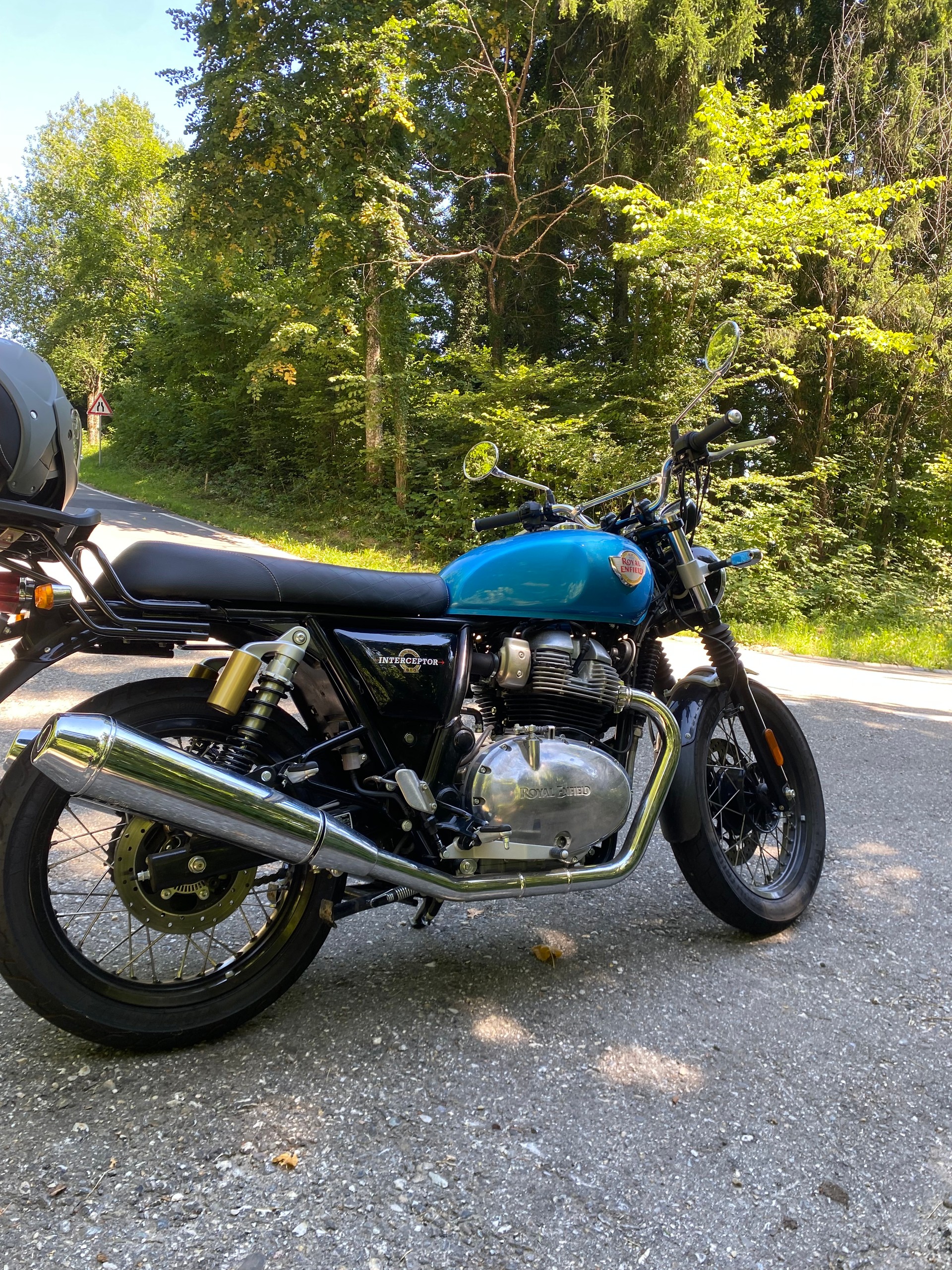 ROYAL ENFIELD Interceptor 650 Standard-image-6