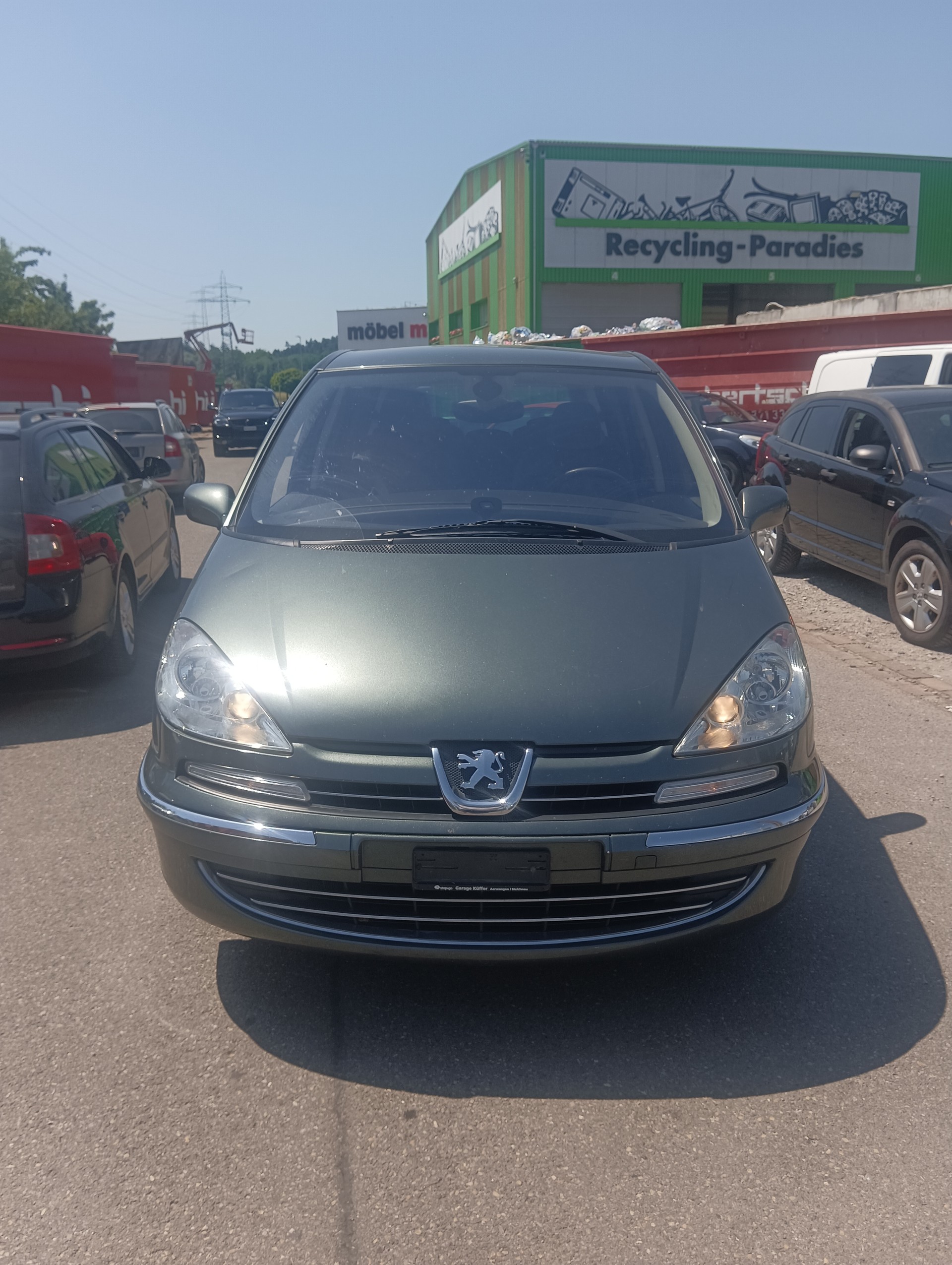 PEUGEOT 807 2.0 16V HDi Swiss Edition-image-0