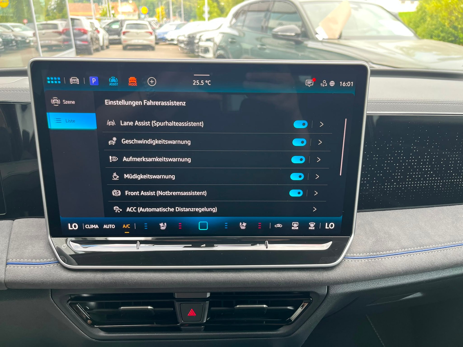 VW Tiguan 2.0 TSI DSG R-Line 4Motion-image-9