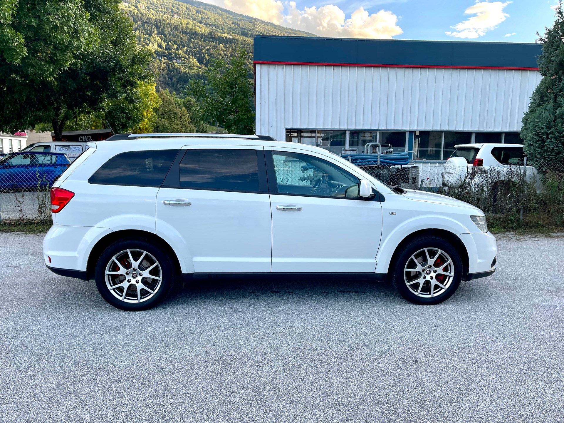 FIAT Freemont 2.0 MJ AWD Automat-image-18