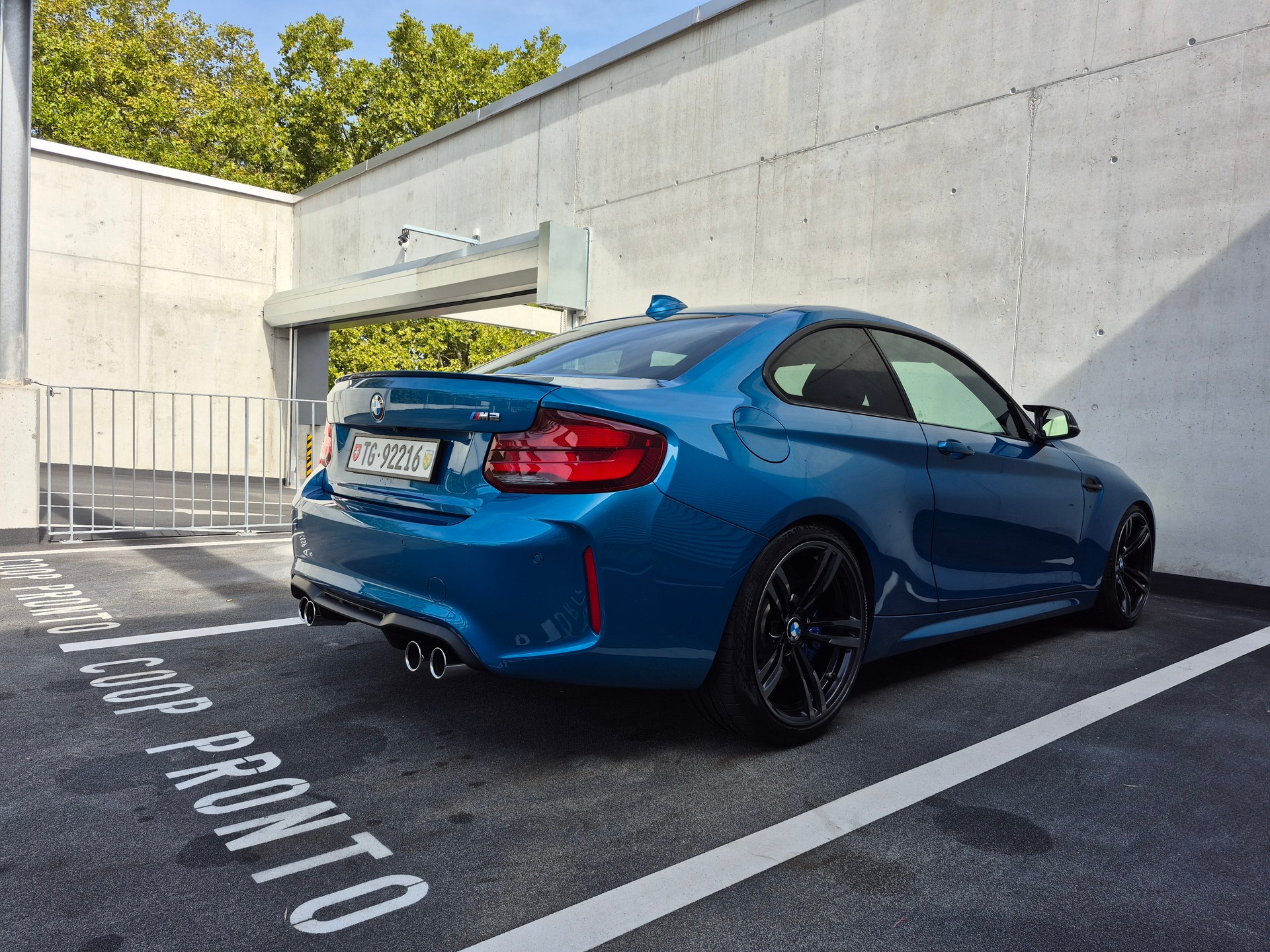 BMW M2-image-1