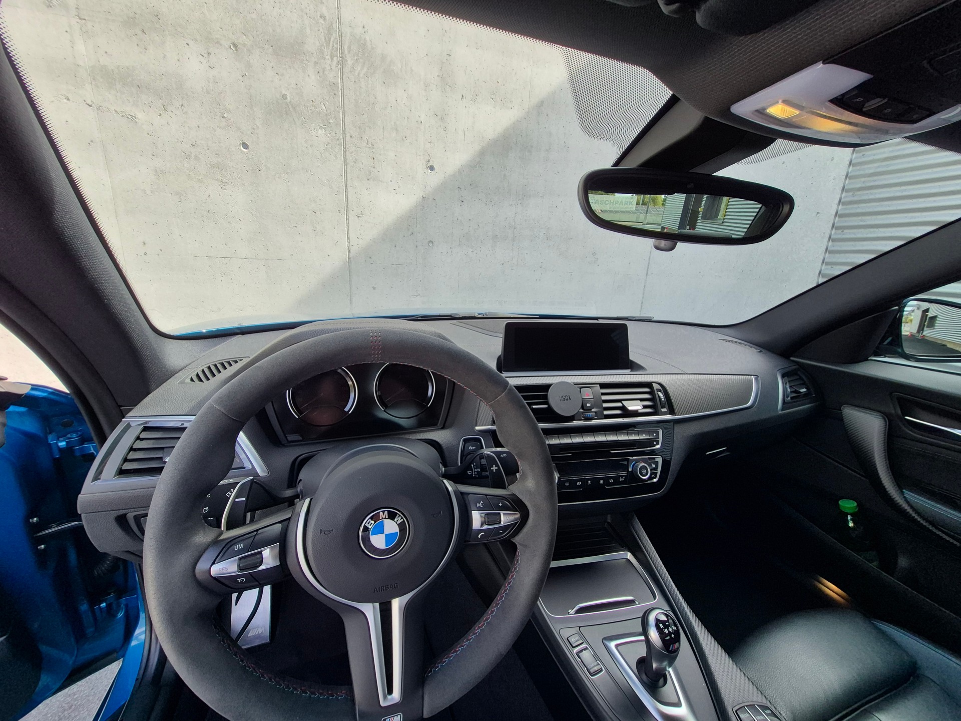 BMW M2-image-3