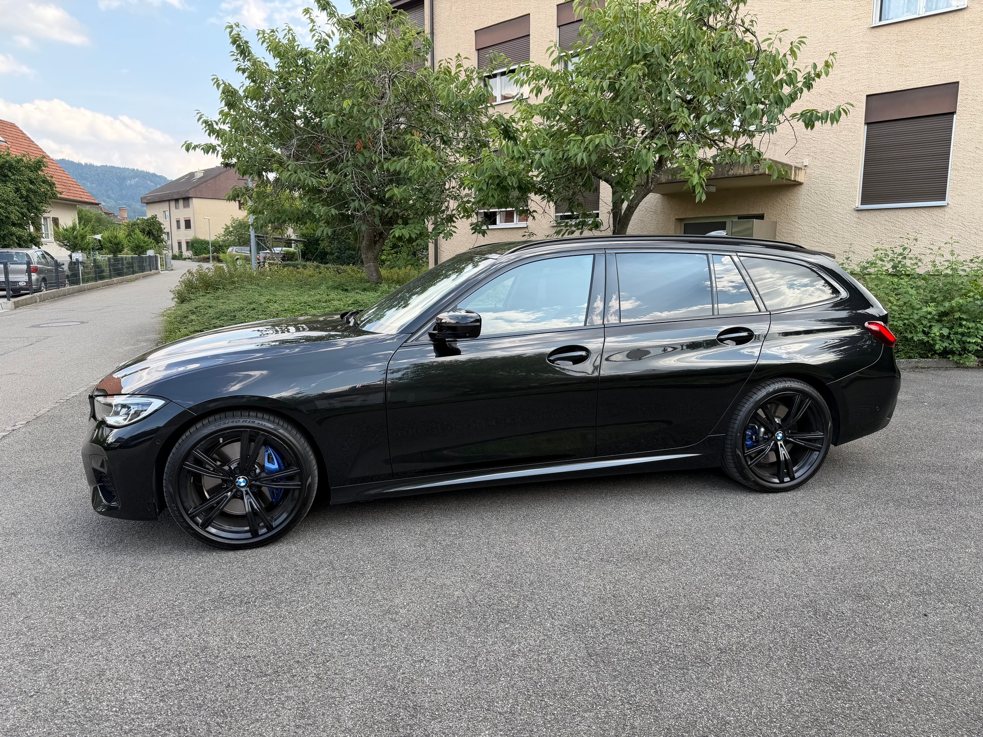 BMW M340i xDrive 48V Touring Steptronic-image-2