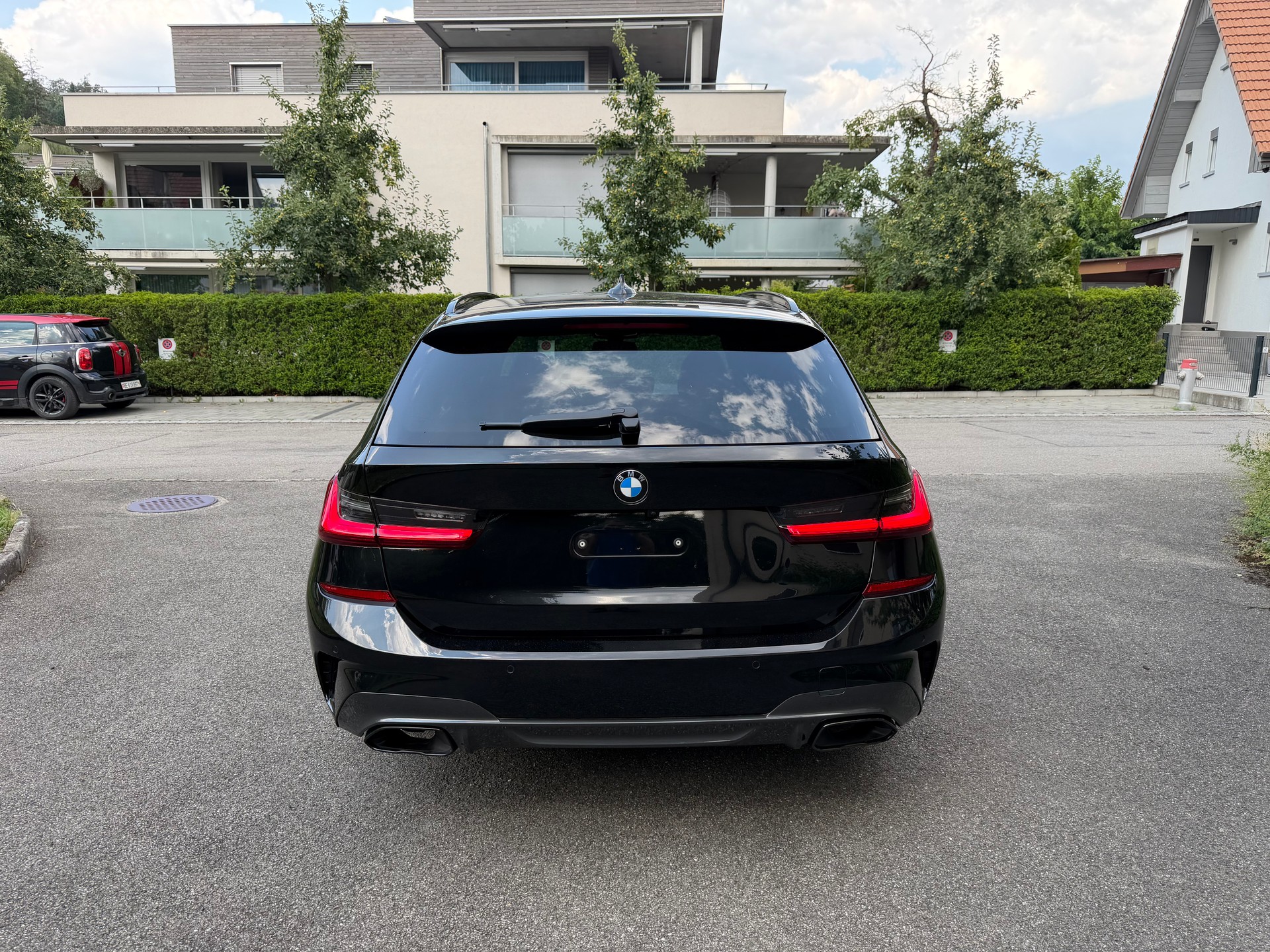 BMW M340i xDrive 48V Touring Steptronic-image-4
