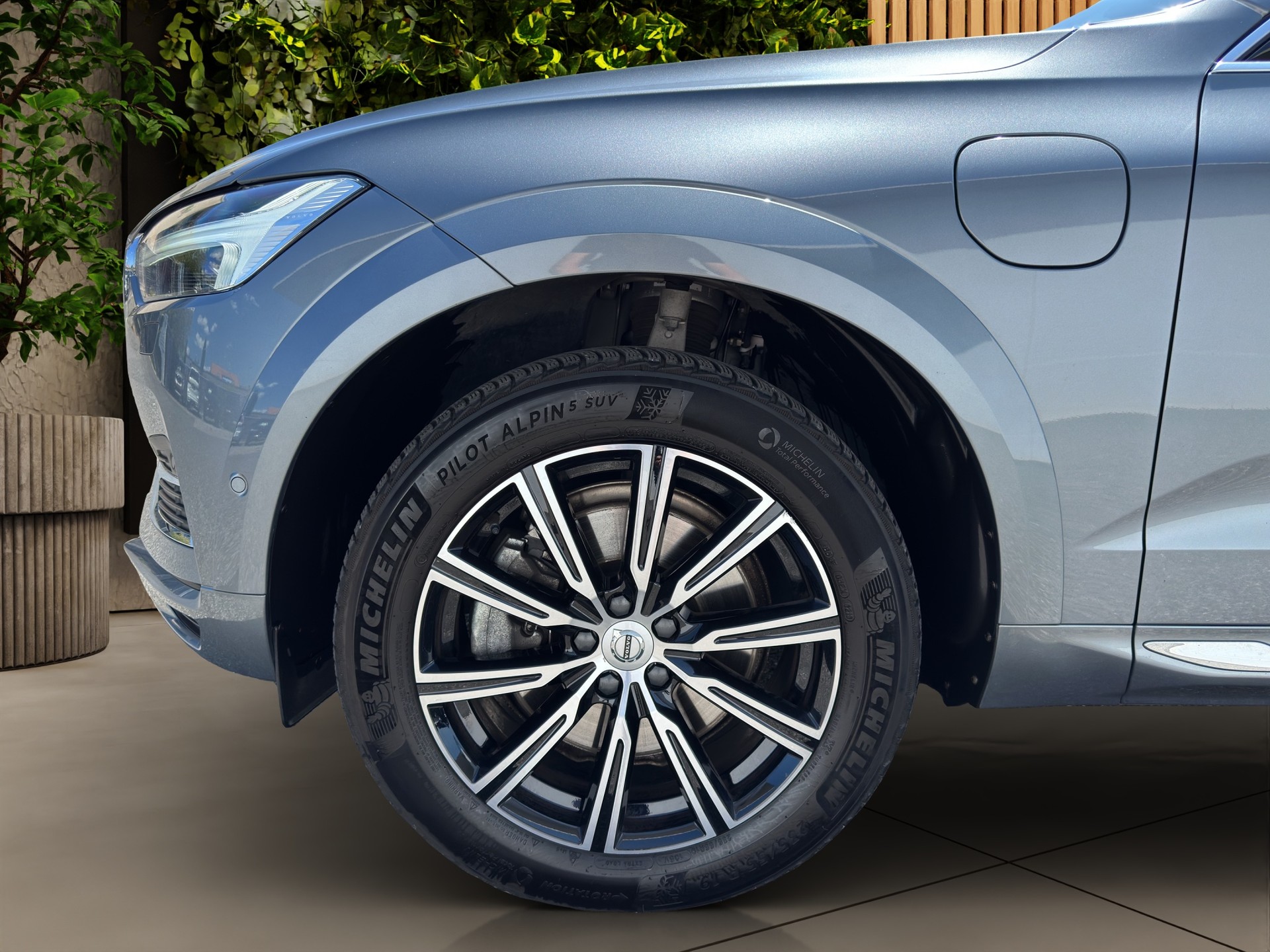 VOLVO XC60 2.0 T6 TE Inscription eAWD-image-7