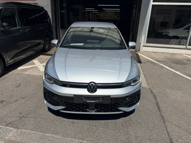 VW Golf 1.5 e TSI mHEV R-Line DSG-image-1