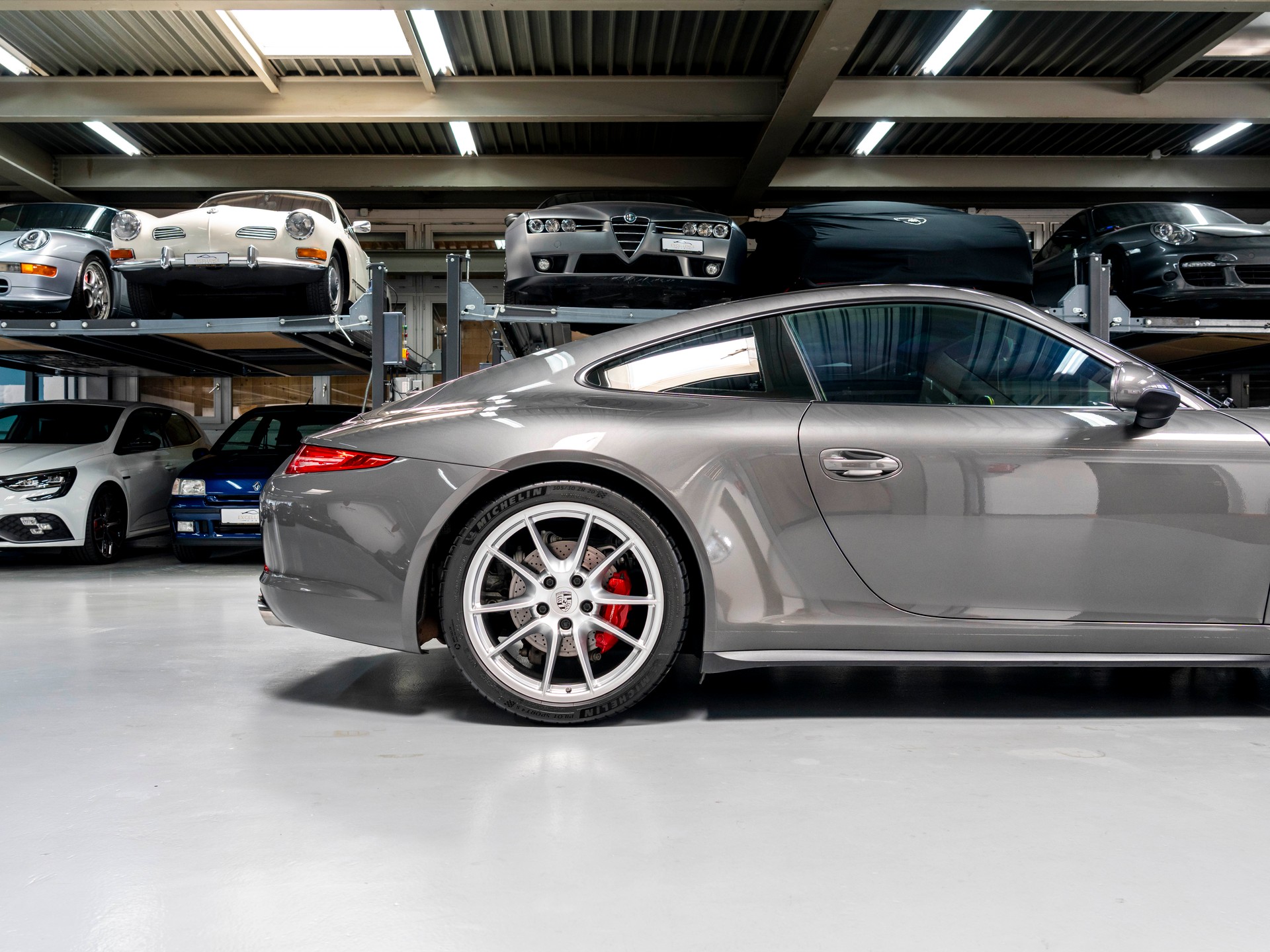 PORSCHE 911 Carrera 4S PDK-image-9