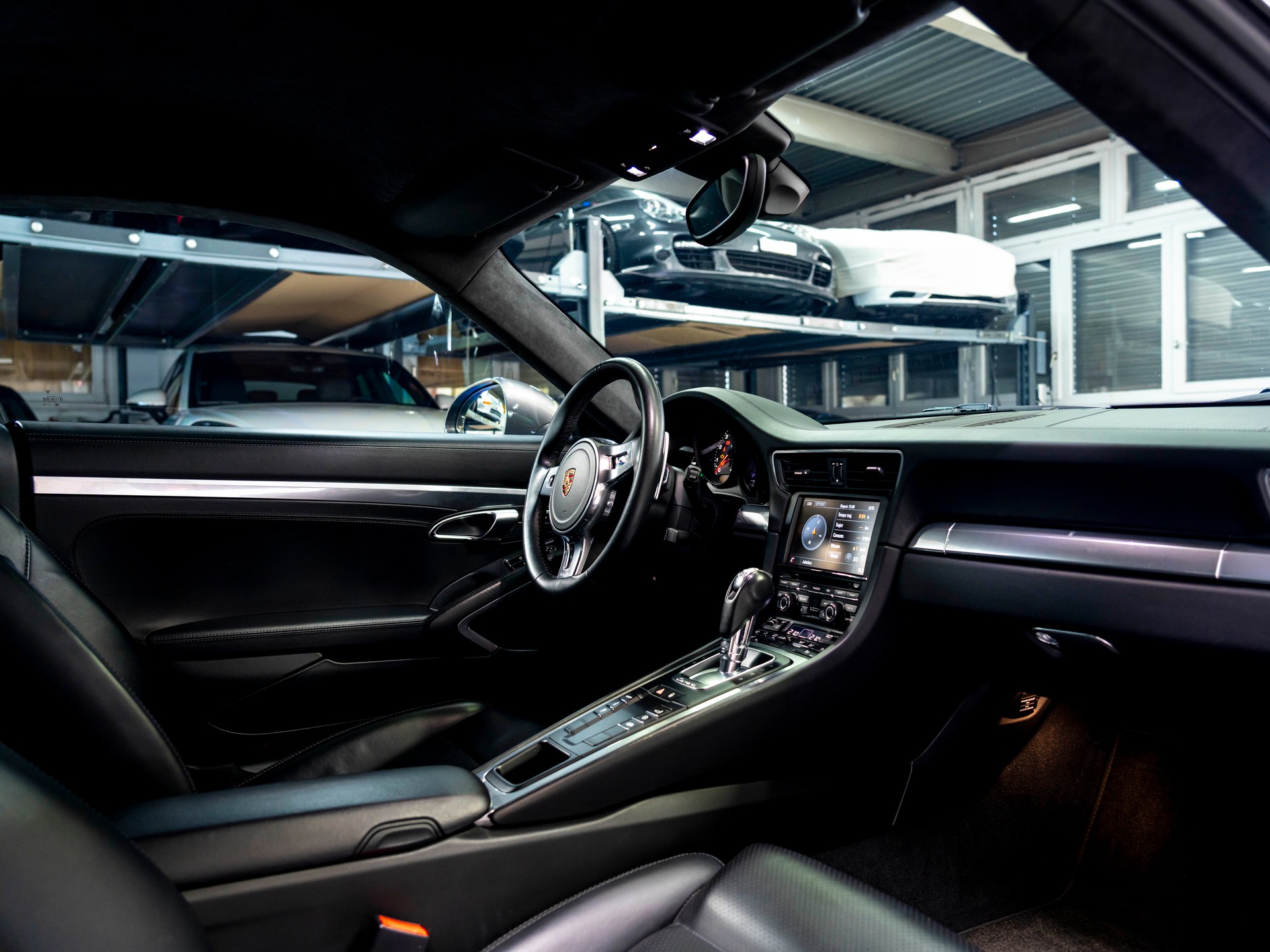 PORSCHE 911 Carrera 4S PDK-image-21