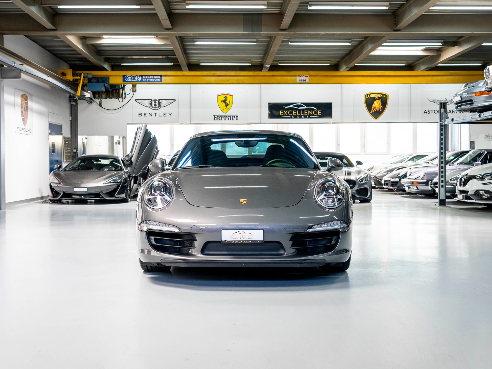 PORSCHE 911 Carrera 4S PDK-image-1