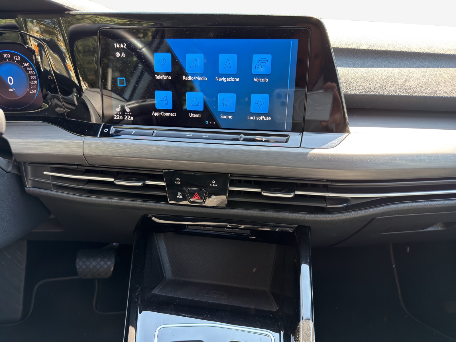 VW Golf 2.0 TSI Style DSG 4 Motion-image-9