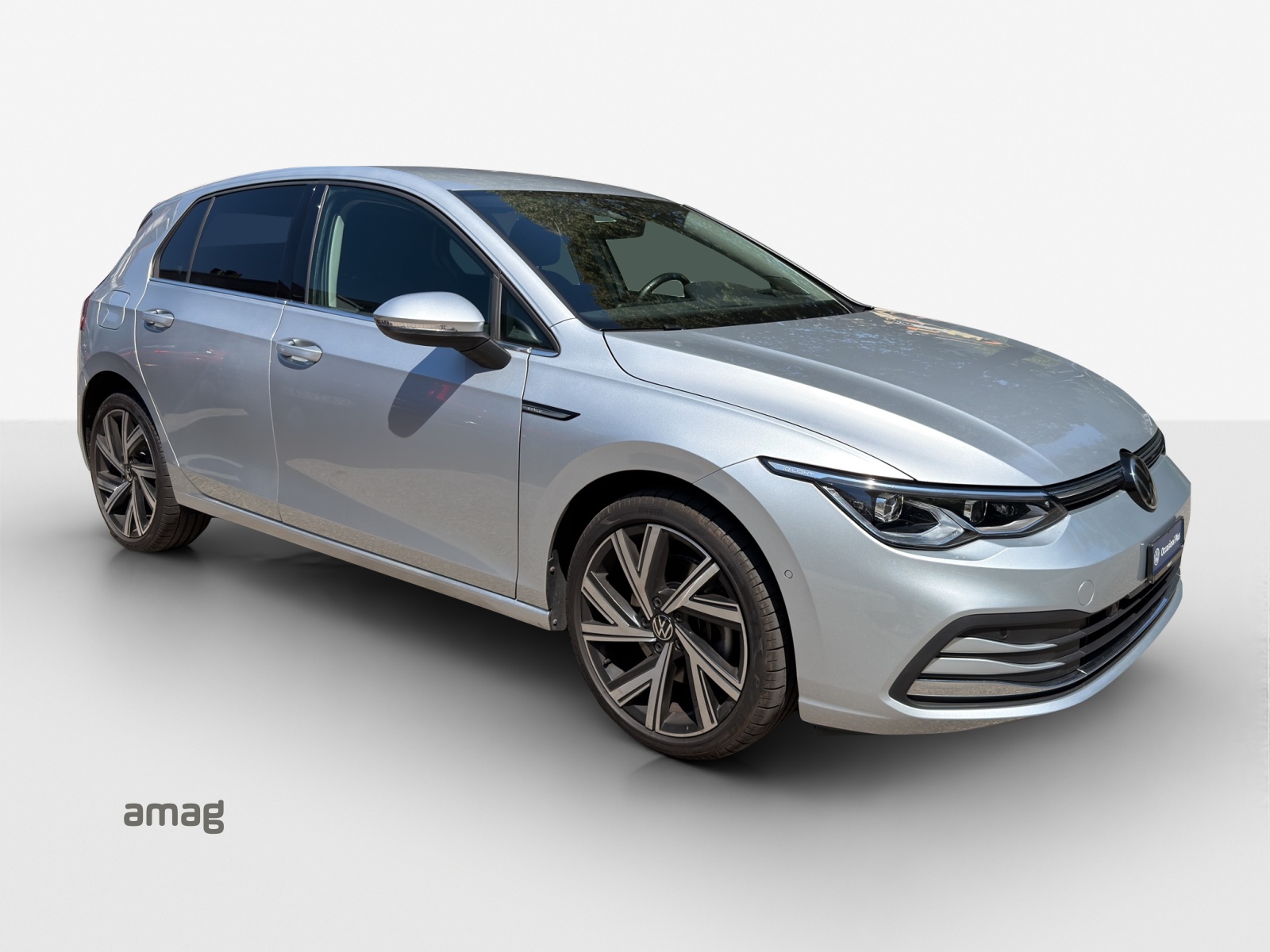 VW Golf 2.0 TSI Style DSG 4 Motion-image-4