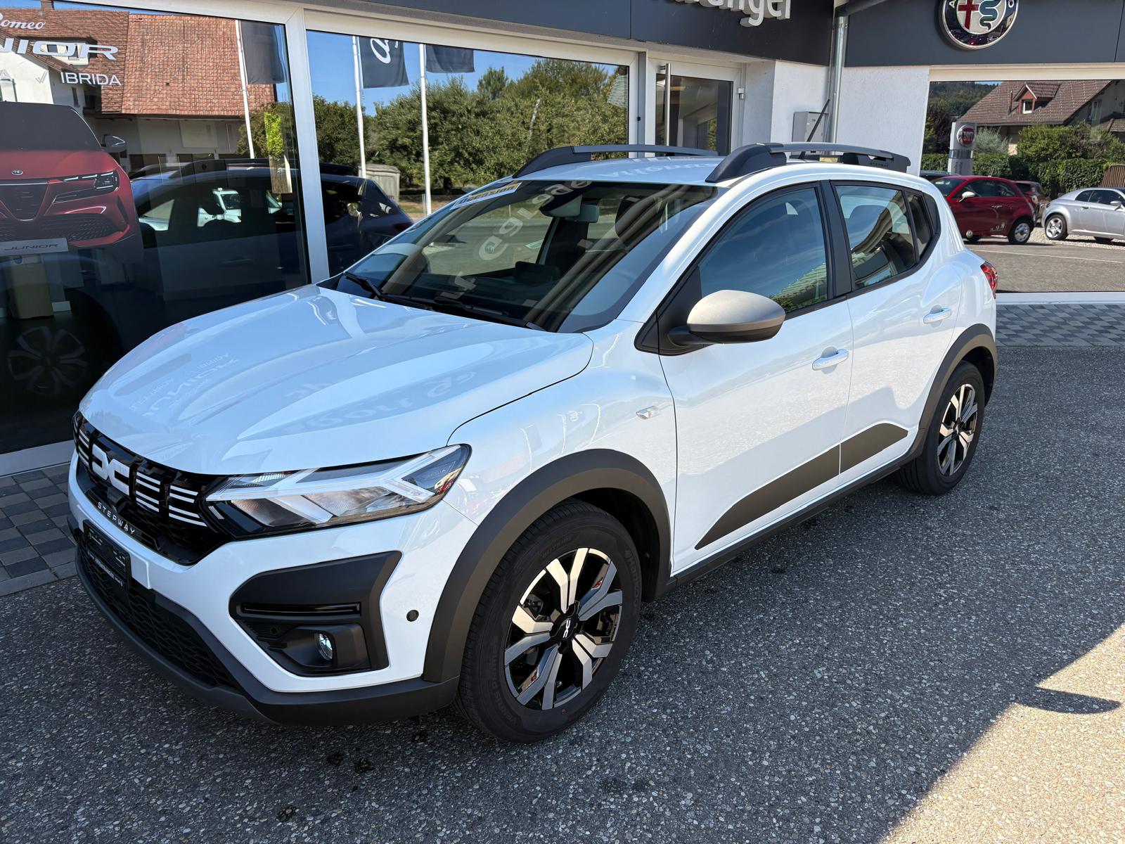 DACIA Sandero Stepway TCe 110 Expression-image-1