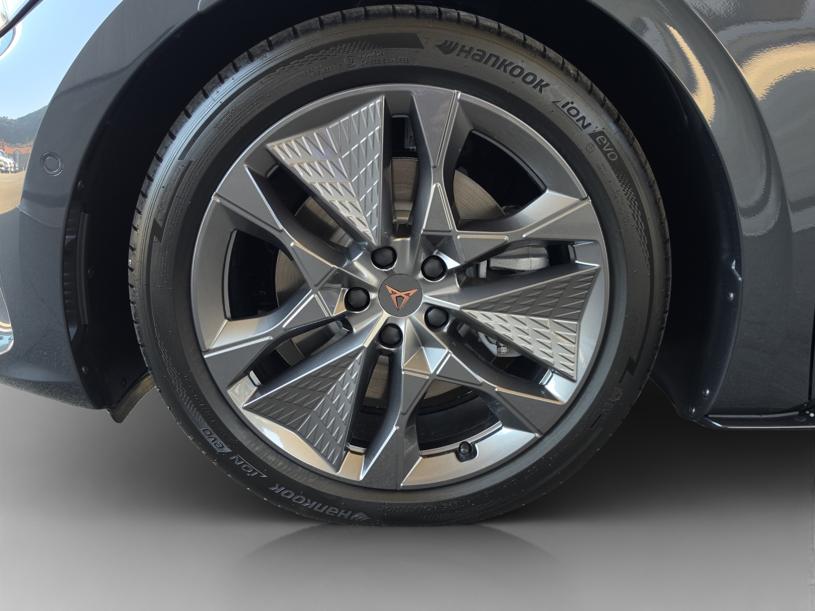 CUPRA Born 79 kWh Prime-image-13
