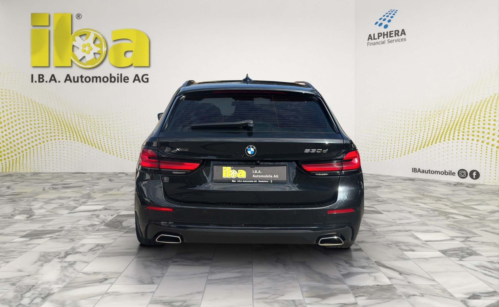 BMW 530d xDrive 48V Touring (CH)-showroom-element-3