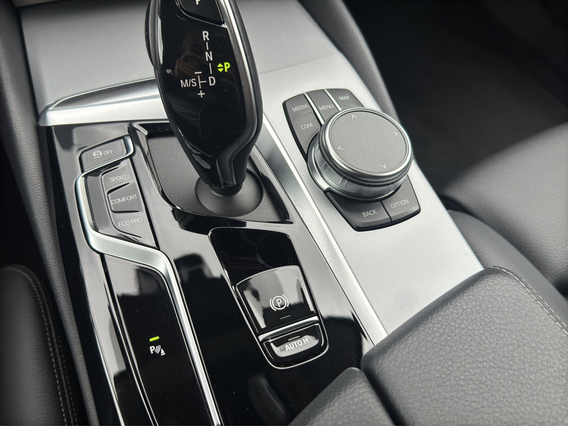 BMW 530d xDrive 48V Touring (CH)-image-20