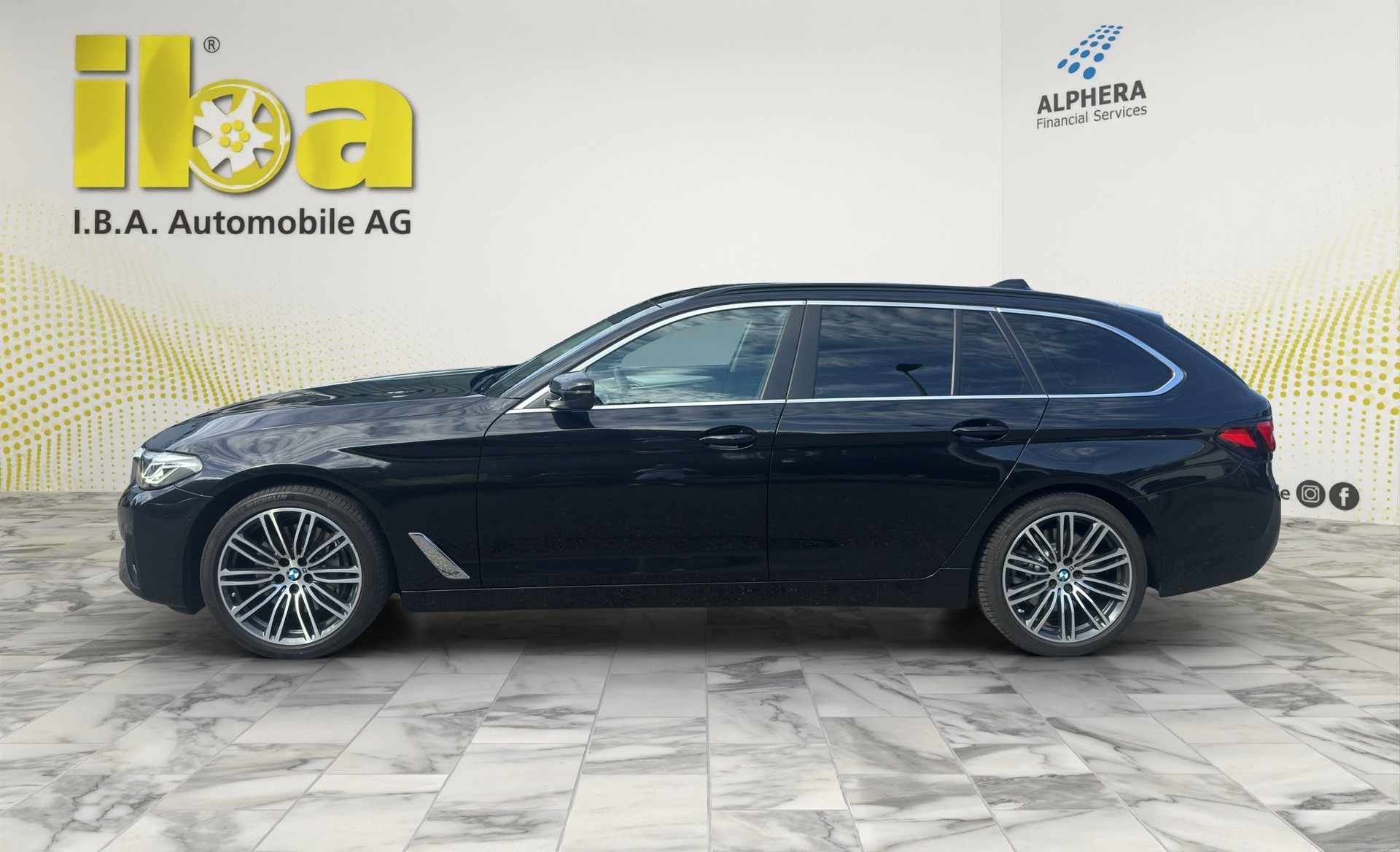 BMW 530d xDrive 48V Touring (CH)-showroom-element-1