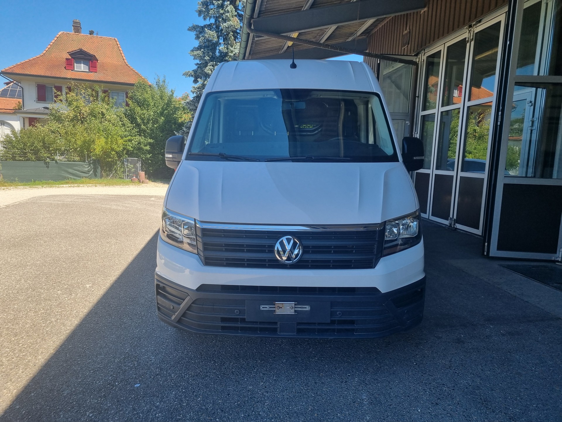 VW Crafter 35 2.0 TDI L4-image-0