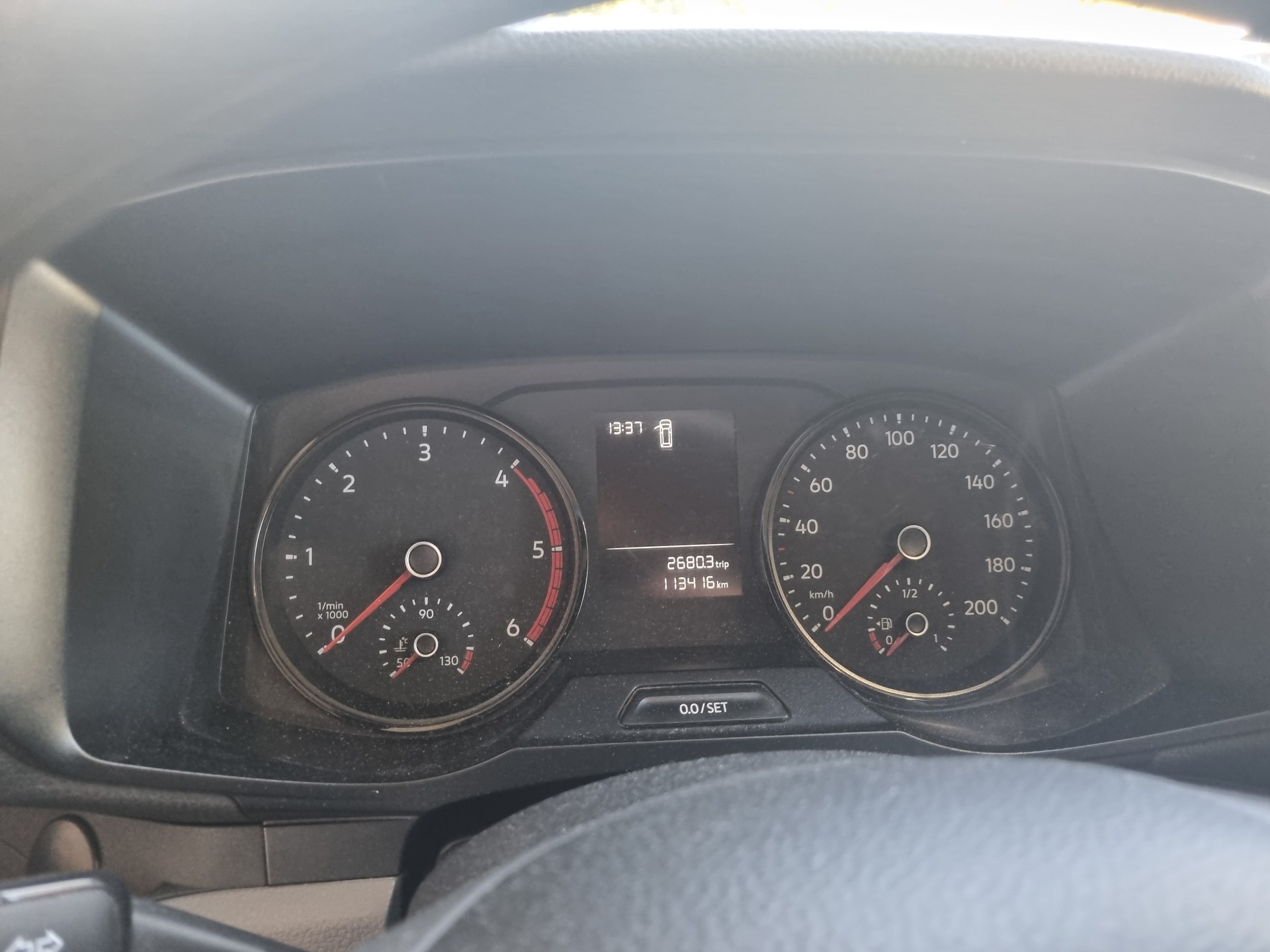 VW Crafter 35 2.0 TDI L4-image-8