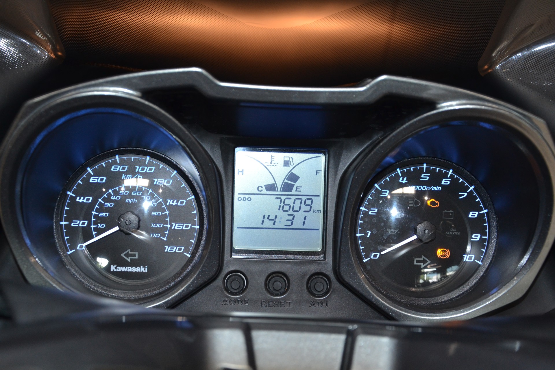KAWASAKI J 300 SE ABS-image-8