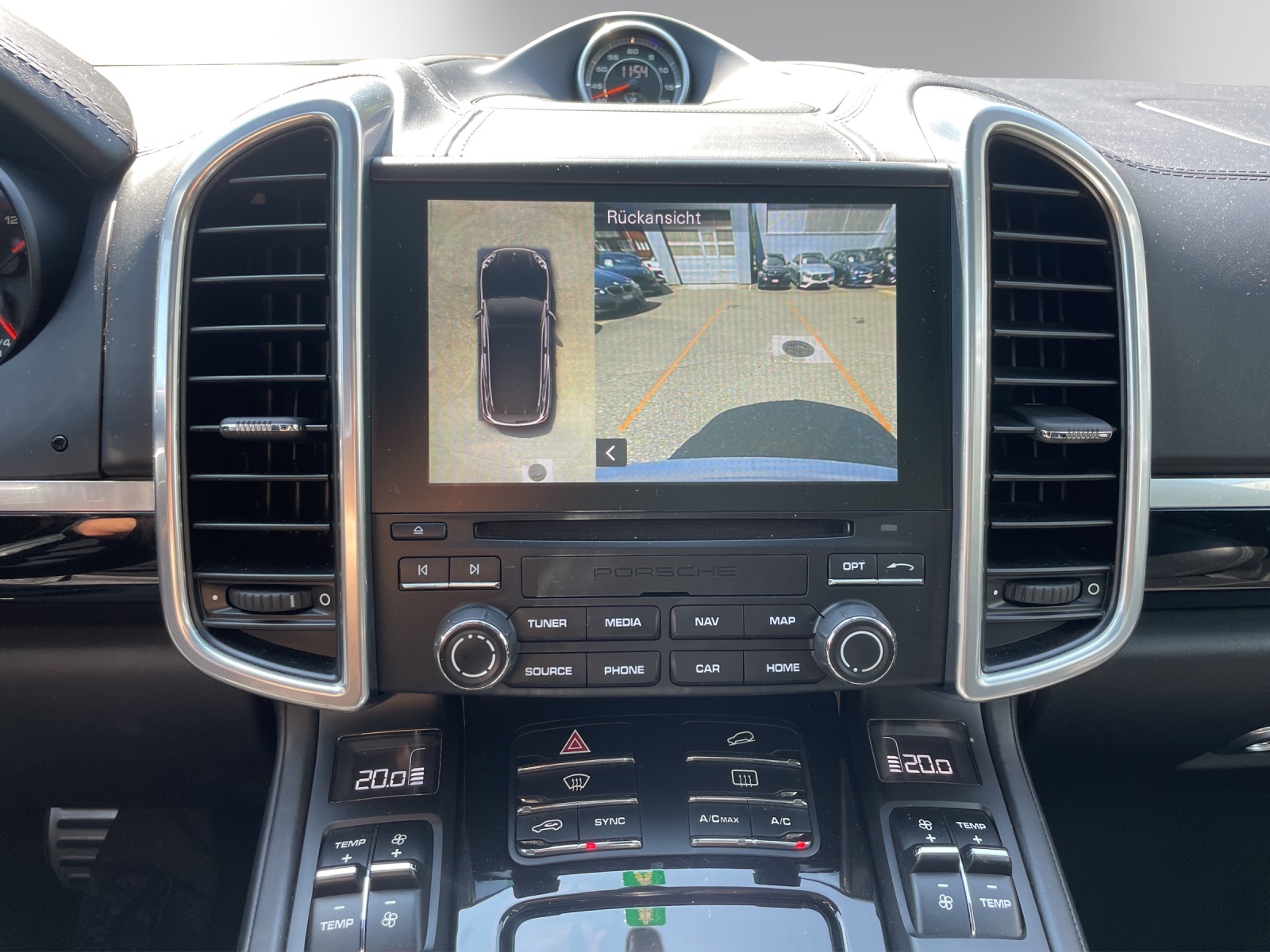 PORSCHE Cayenne GTS-image-17