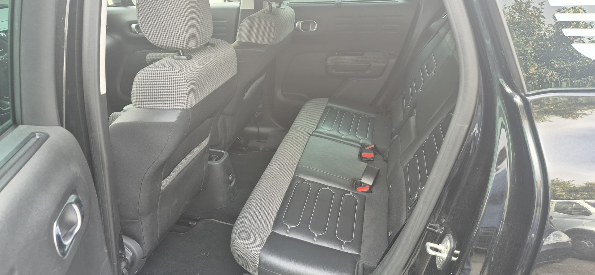 CITROEN C3 Aircross 1.2i PureTech Feel-image-7