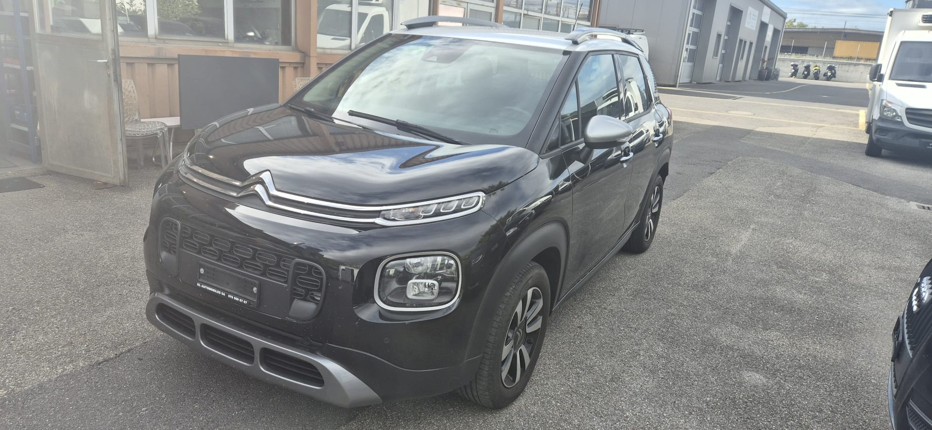 CITROEN C3 Aircross 1.2i PureTech Feel-image-0