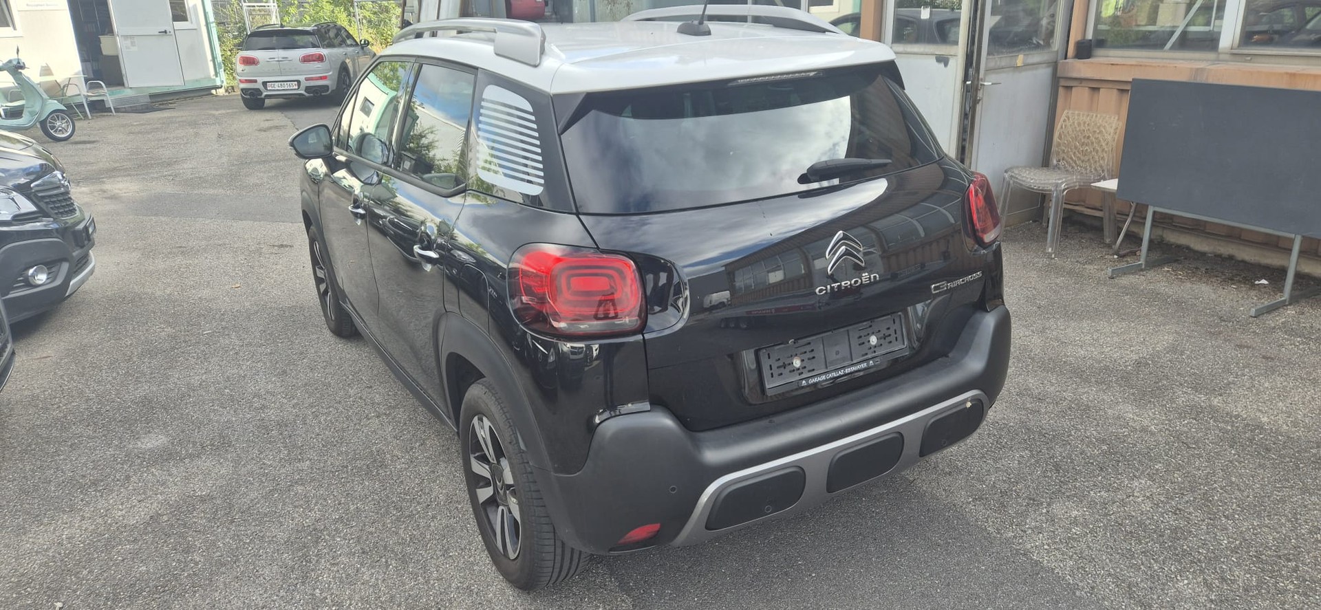 CITROEN C3 Aircross 1.2i PureTech Feel-image-1