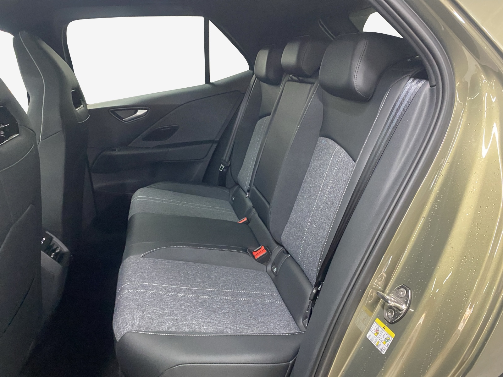 VW ID.3 Neo 79 kWh 231 PS Style-image-11