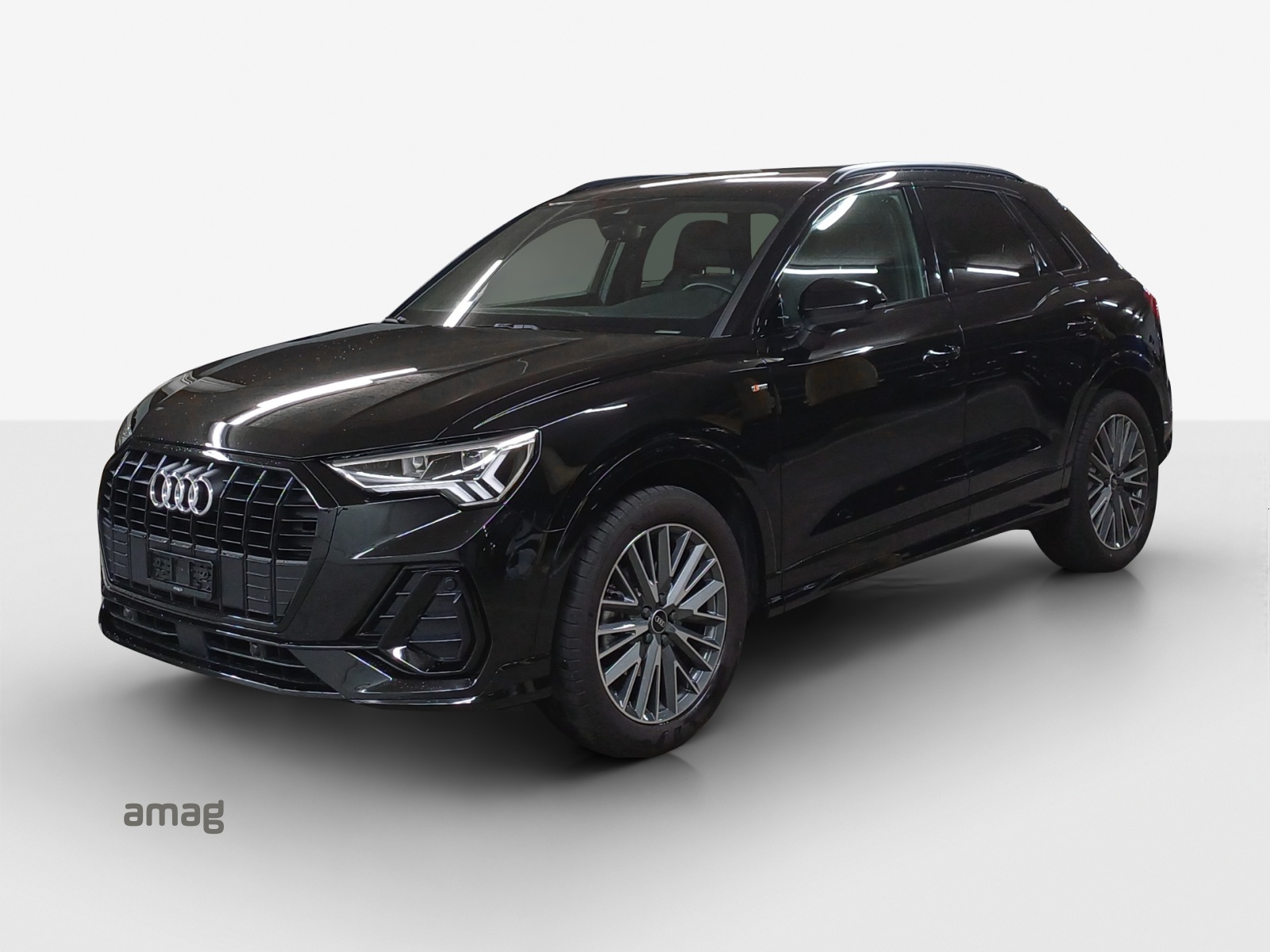 AUDI Q3 35 TFSI S line S-tronic-image-0