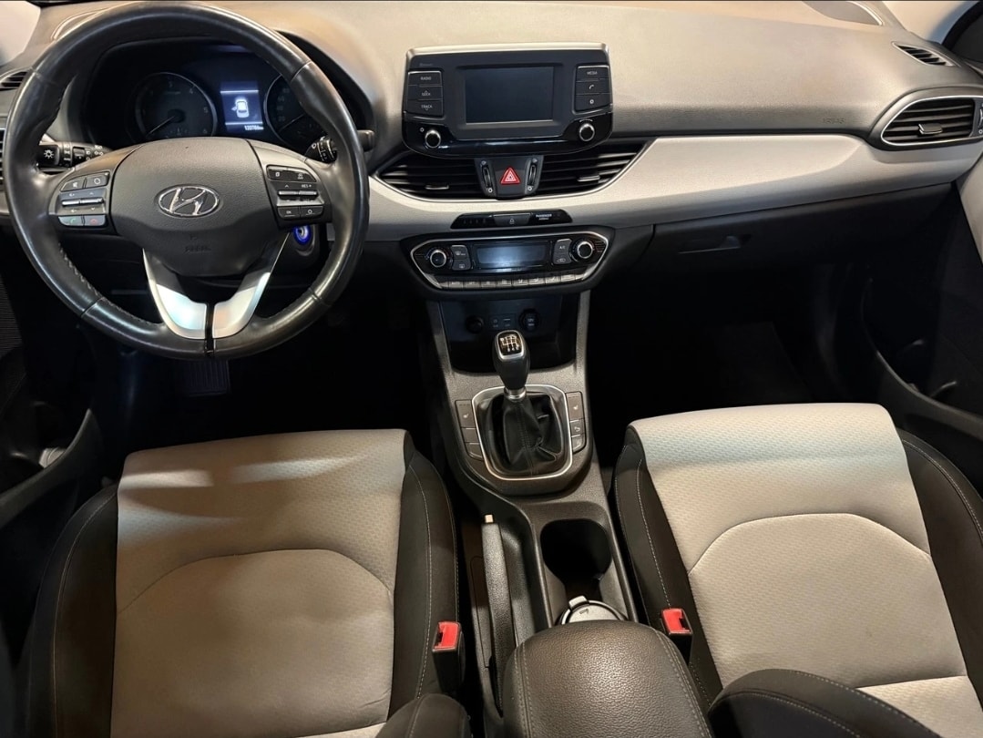 HYUNDAI i30 1.6 CRDi Launch-image-8