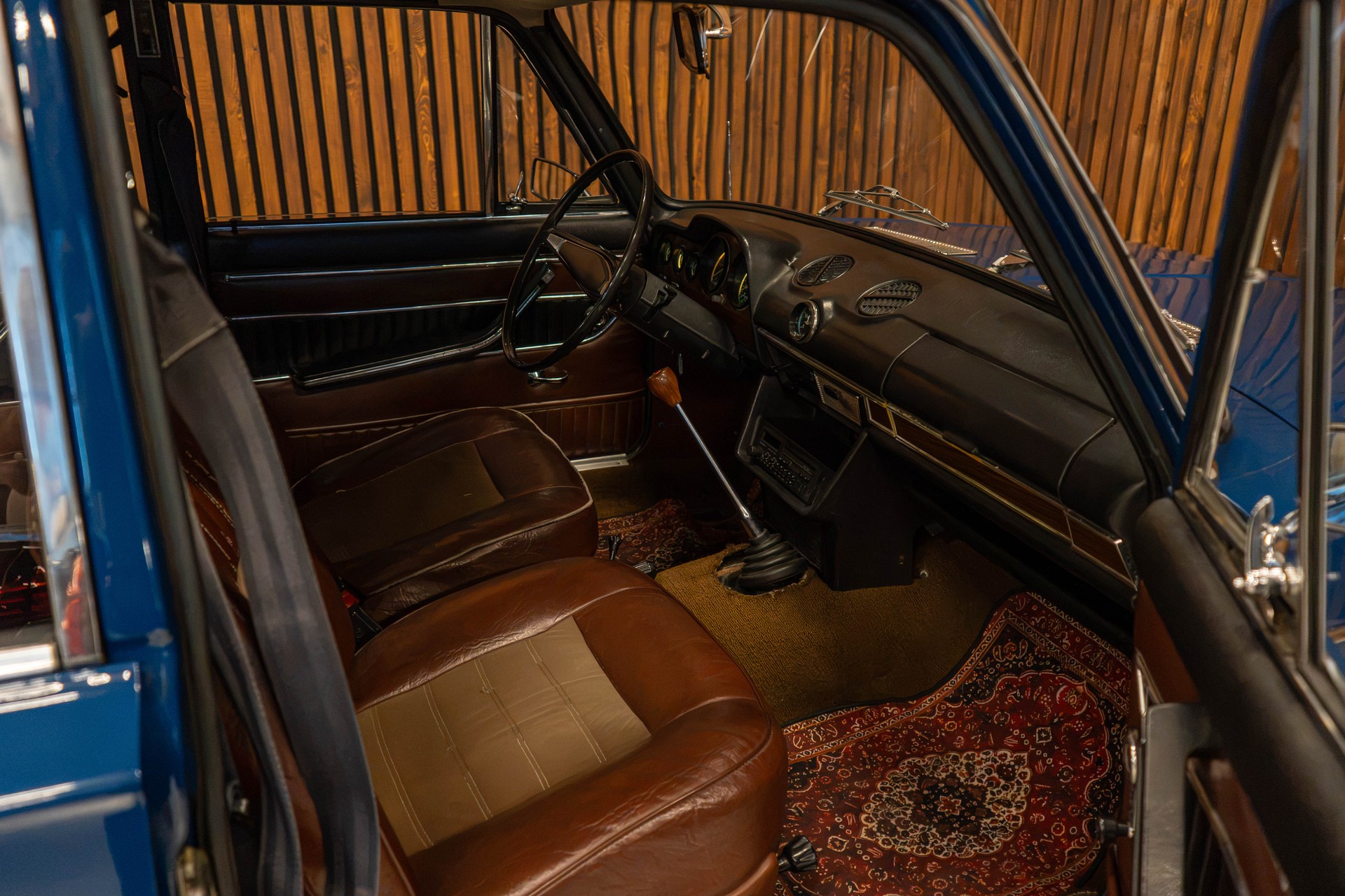 LADA 2103-image-11