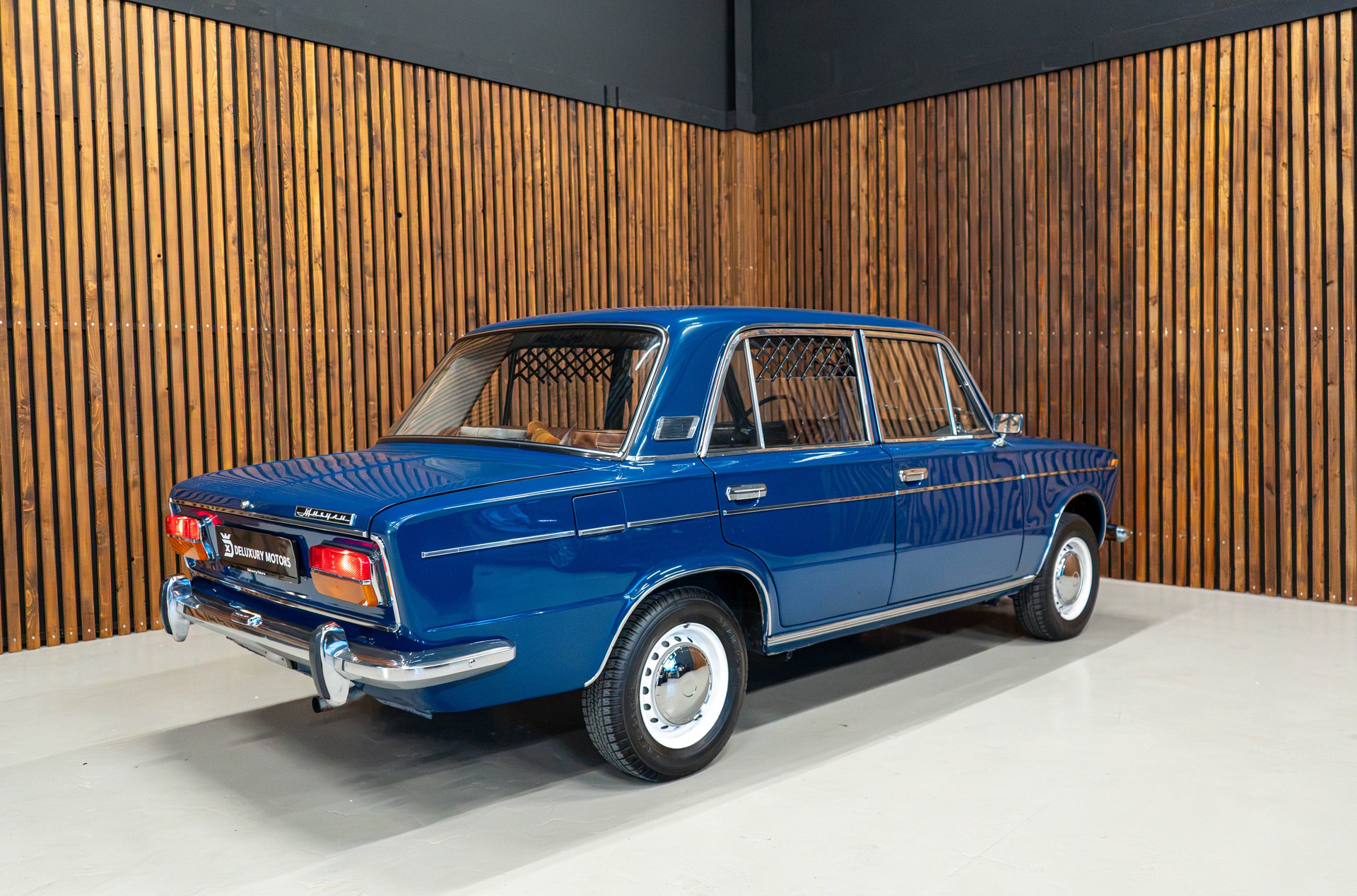 LADA 2103-image-1