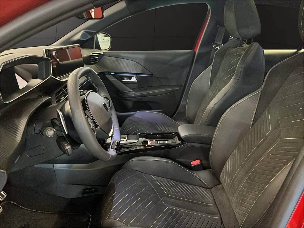 PEUGEOT 208 1.2 MHEV 110 GT-image-7
