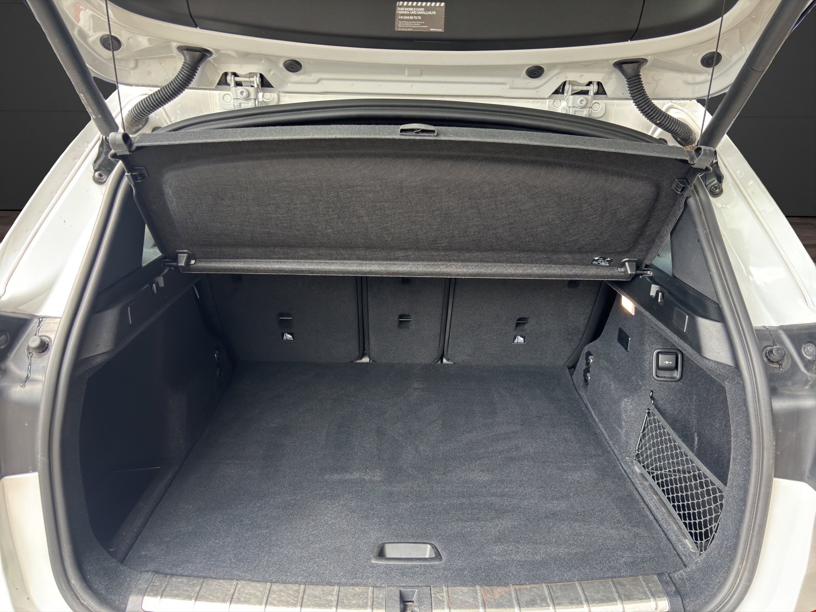 BMW X1 xDrive 25e M Sport Steptronic-image-12