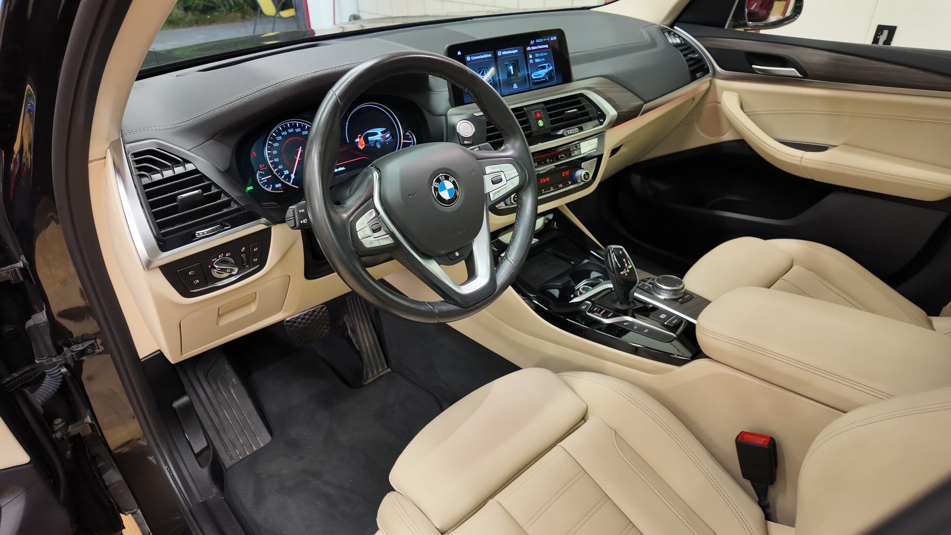BMW X3 xDrive 30d Luxury Line Steptronic-image-13